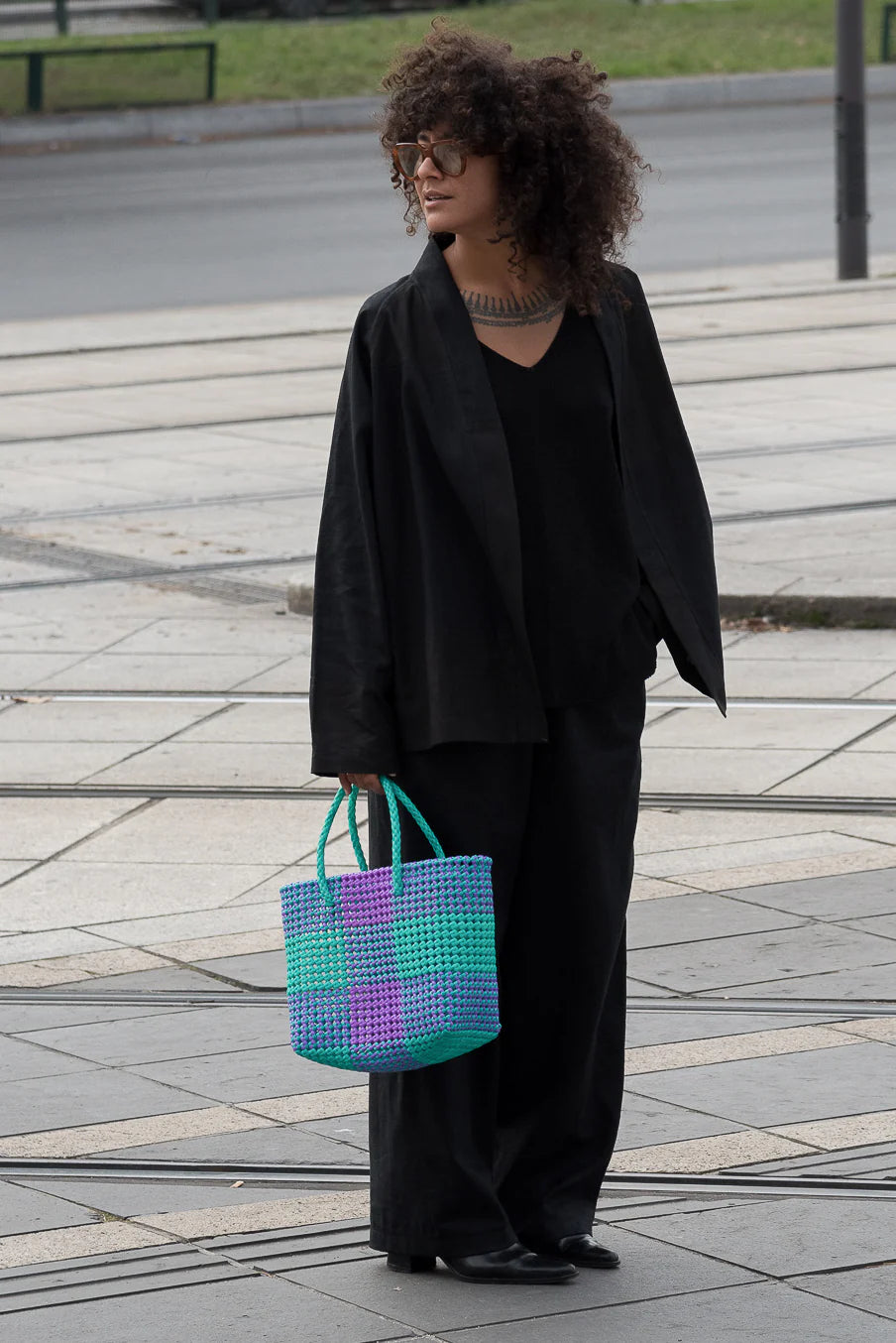 N°3M - SAC CABAS TRESSÉ MAIN - MOYEN - turquoise & violet