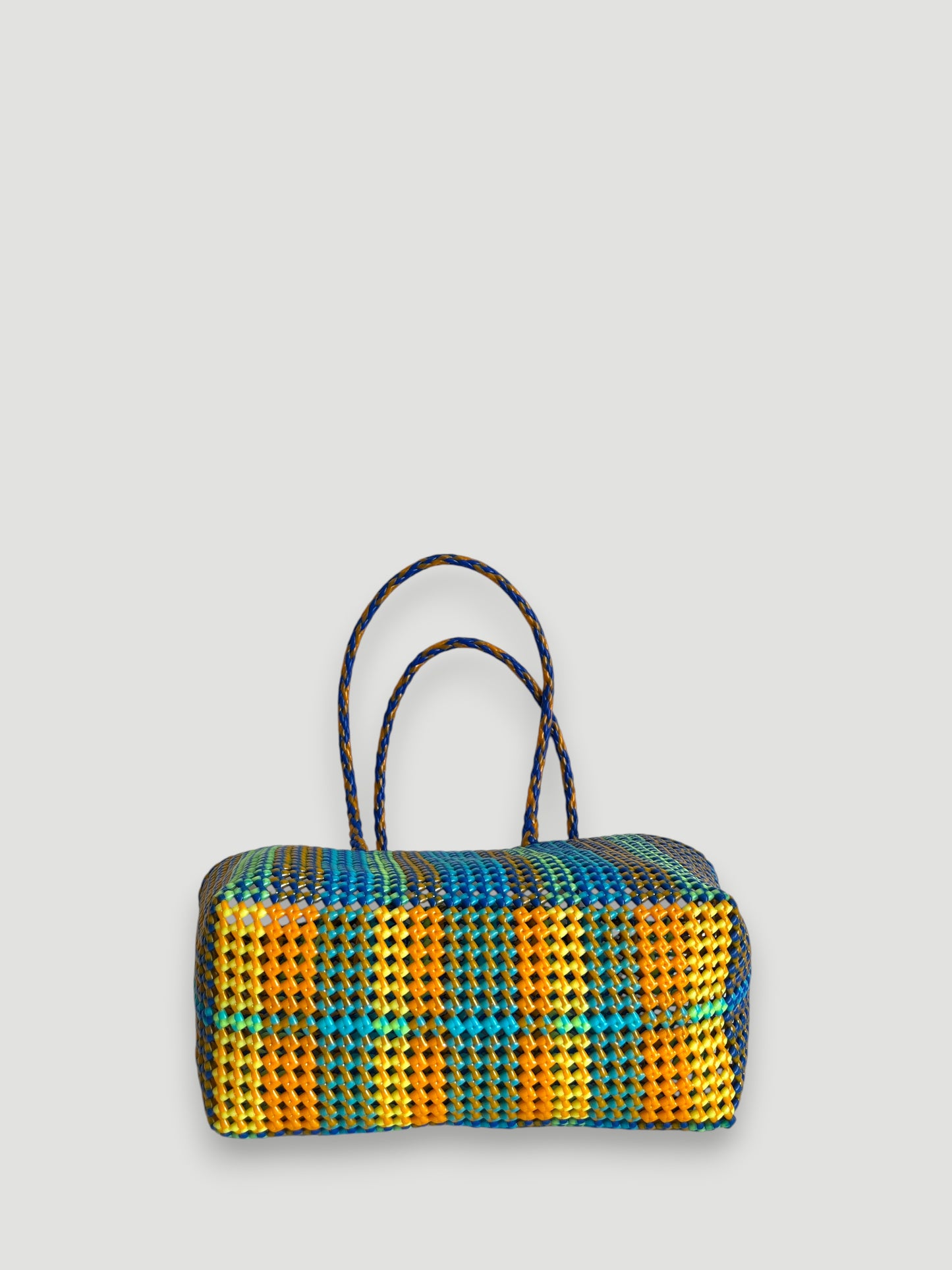 N°425L - SAC PANIER TRESSÉ MAIN - GRAND - multicolors
