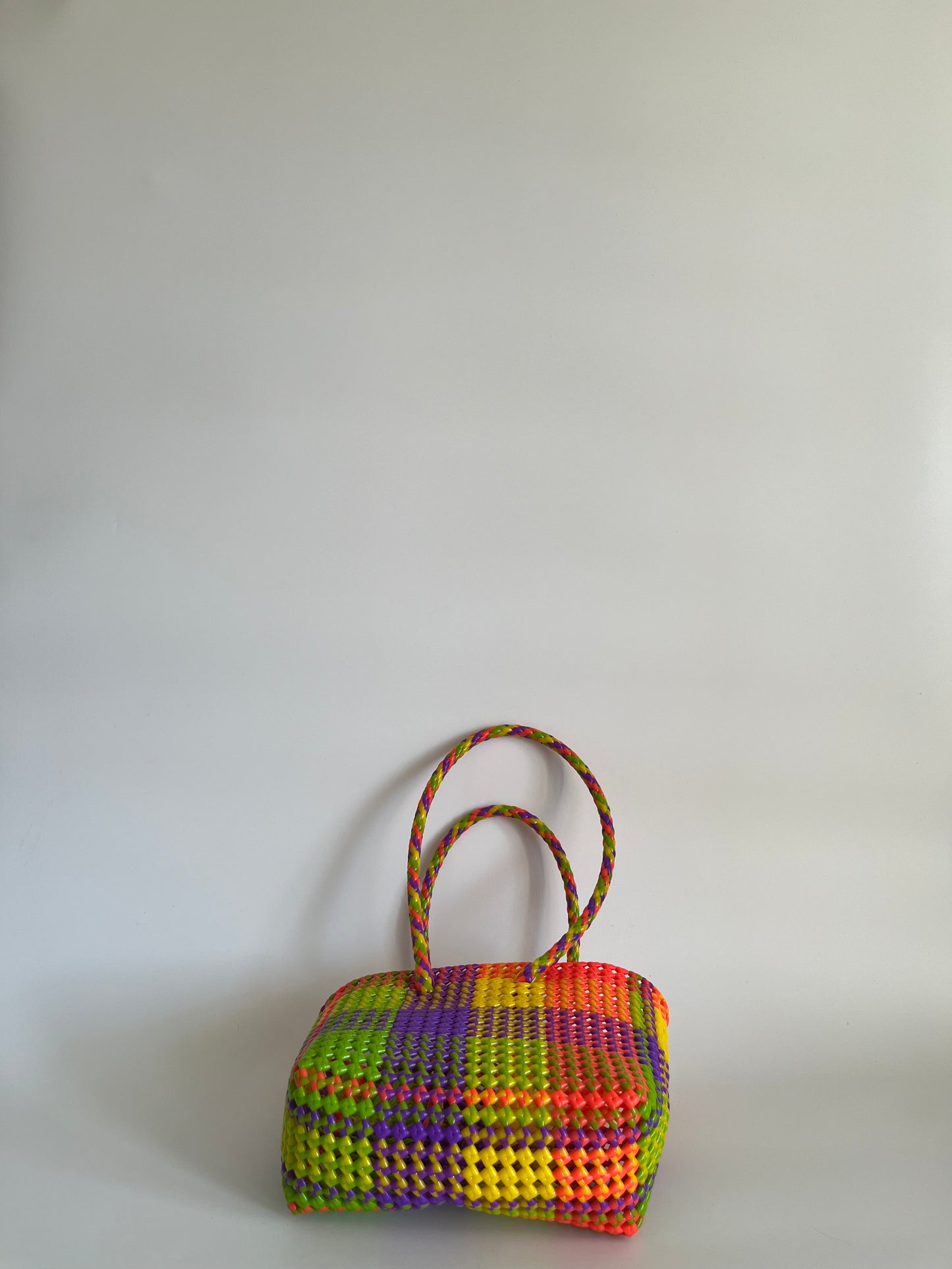N°460S - SAC CABAS TRESSÉ MAIN - PETIT - multicolors