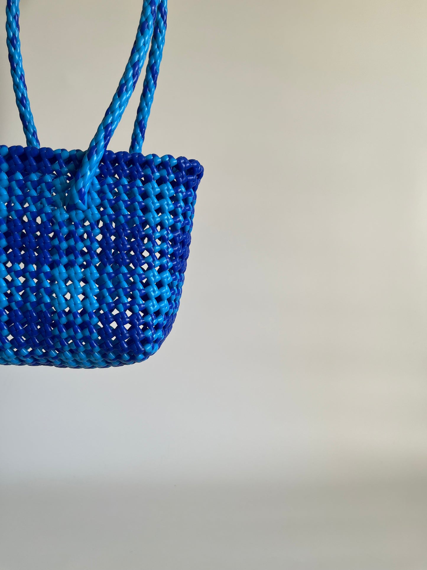 N°50XS - SAC CABAS TRESSÉ MAIN - MINI - bleu foncé & bleu clair