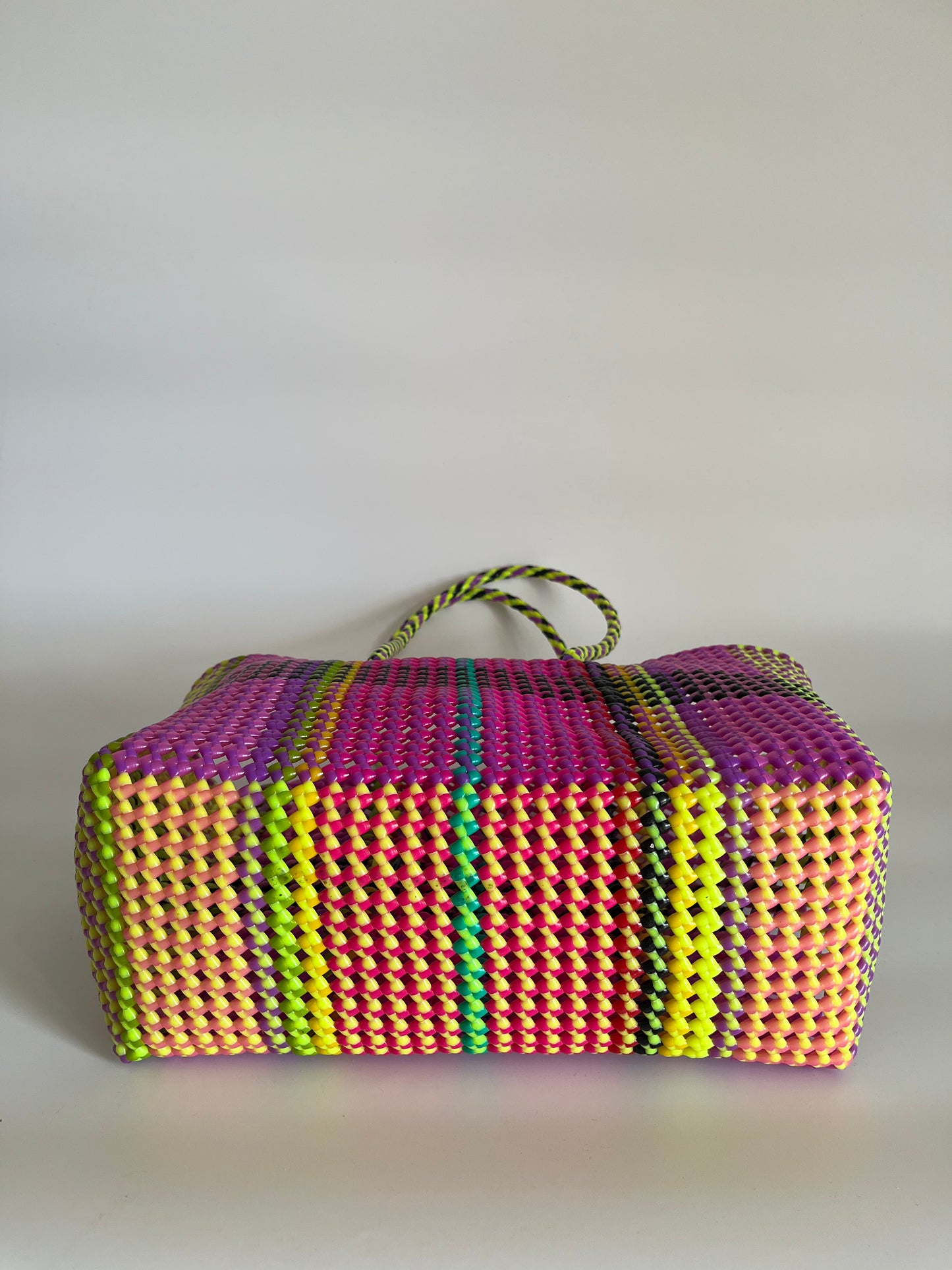 N°219L - SAC CABAS TRESSÉ MAIN - GRAND - multicolors