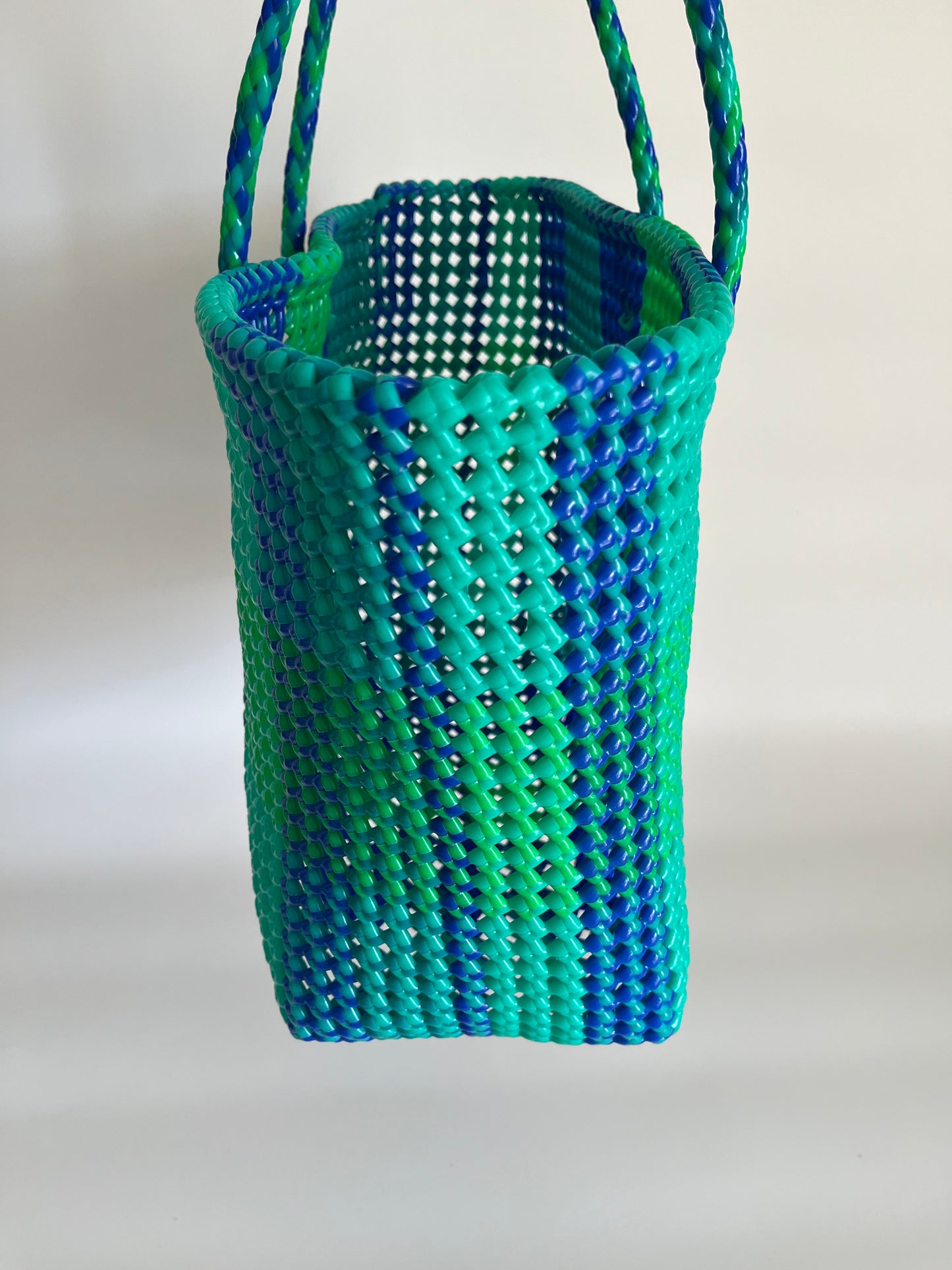 N°368L - SAC CABAS TRESSÉ MAIN - GRAND - multicolors