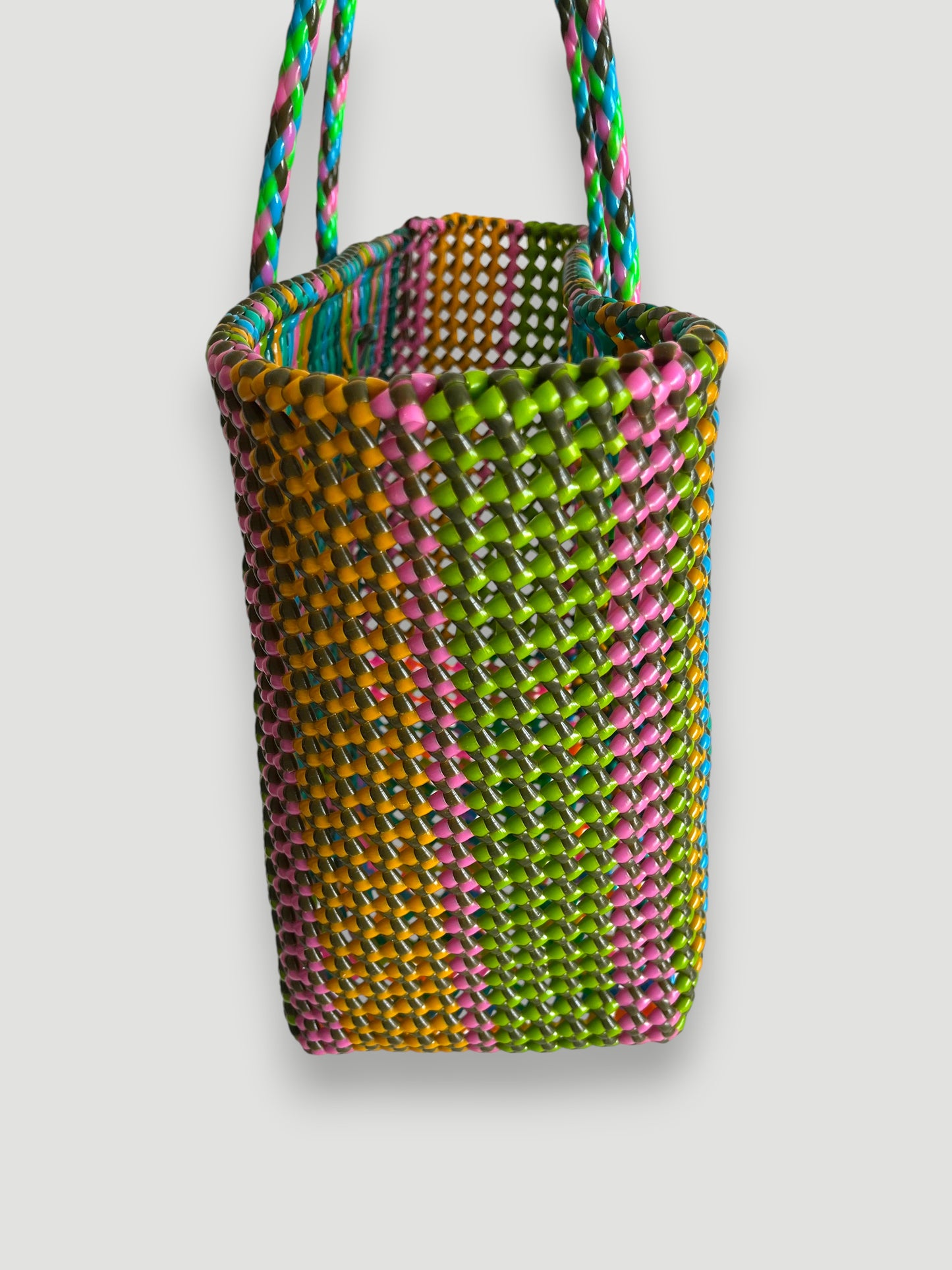 N°487L - SAC PANIER TRESSÉ MAIN - GRAND - multicolors