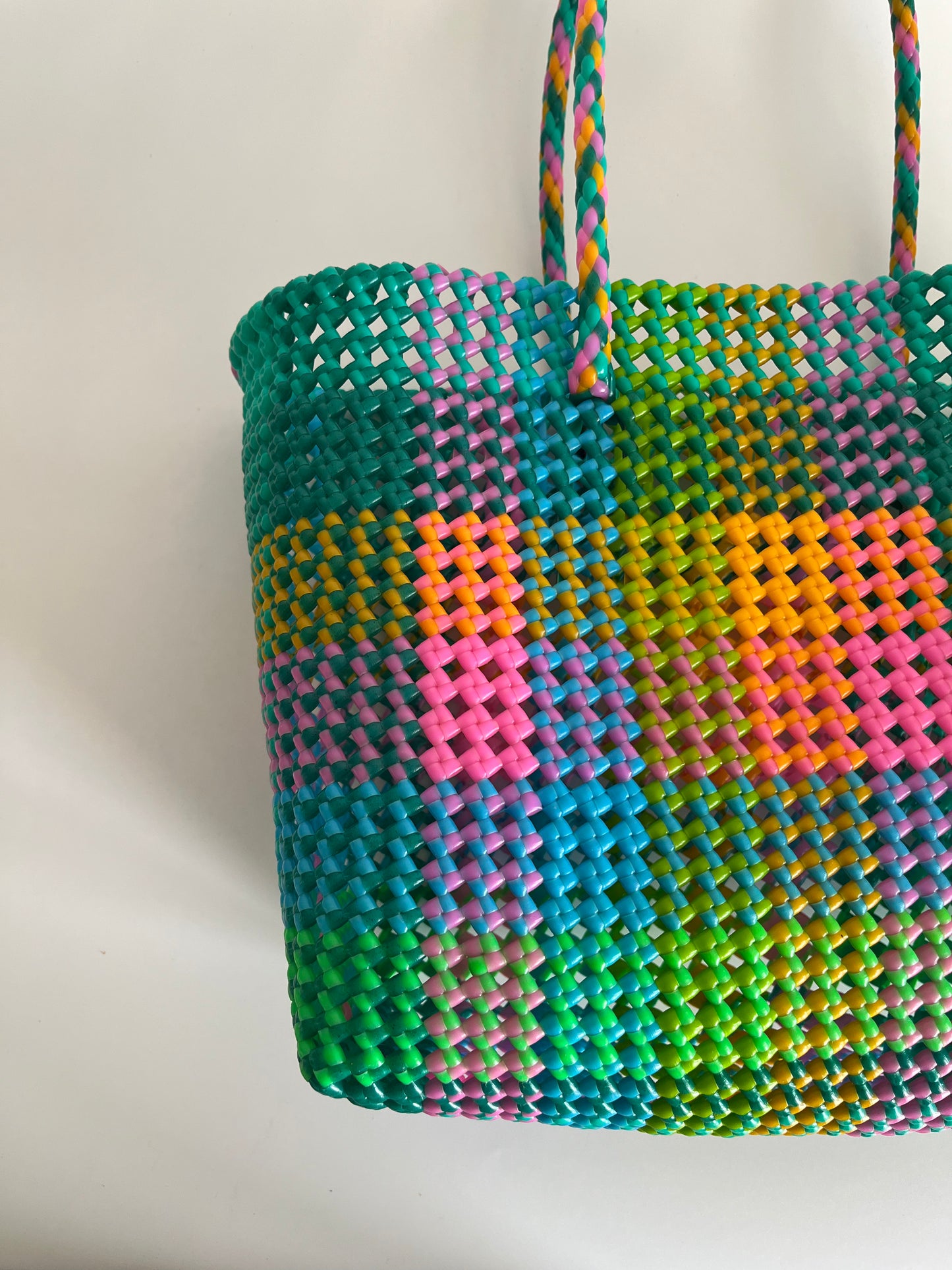 N°488L - SAC CABAS TRESSÉ MAIN - GRAND - multicolors