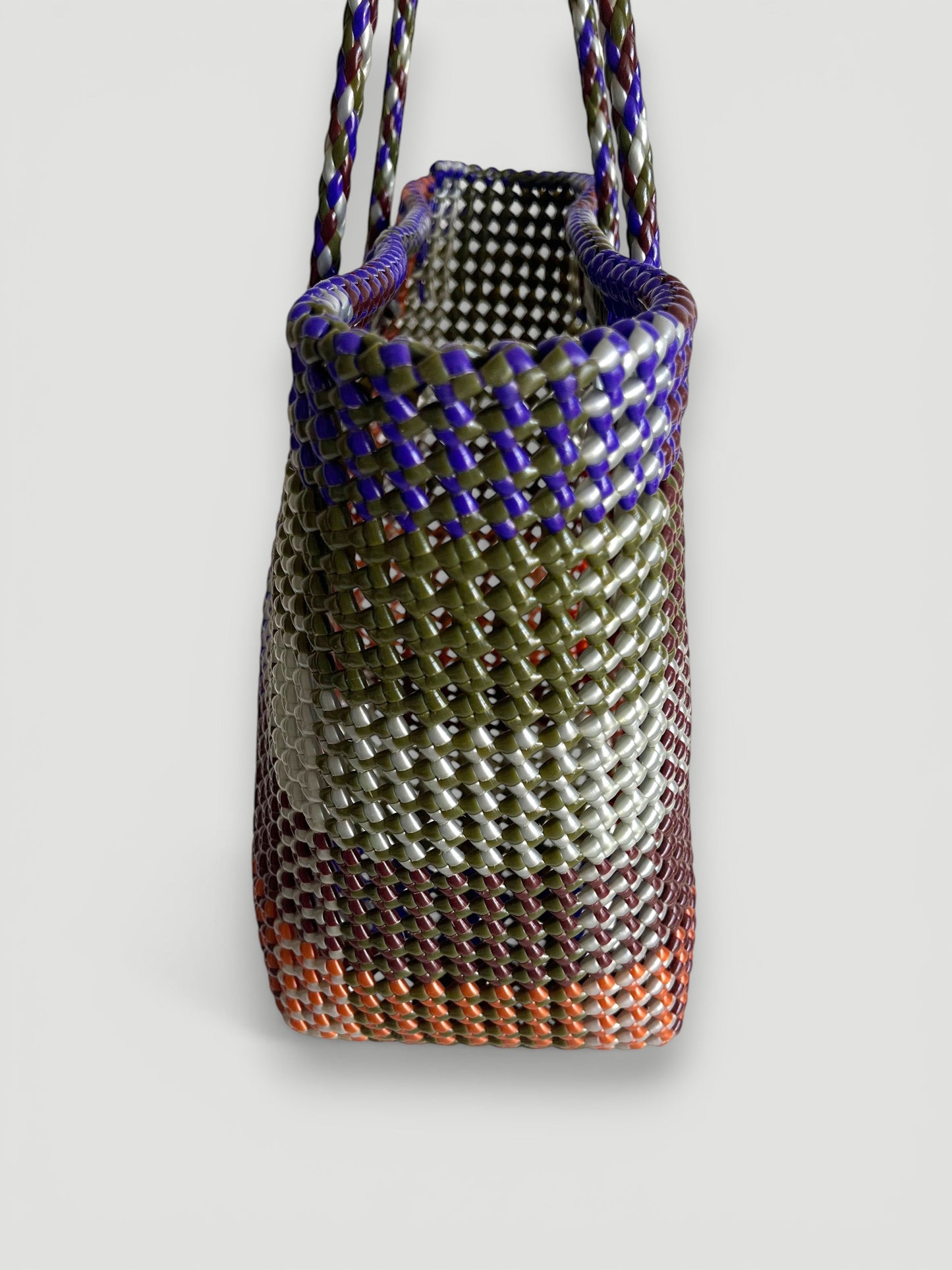 N°486L - SAC PANIER TRESSÉ MAIN - GRAND - multicolors