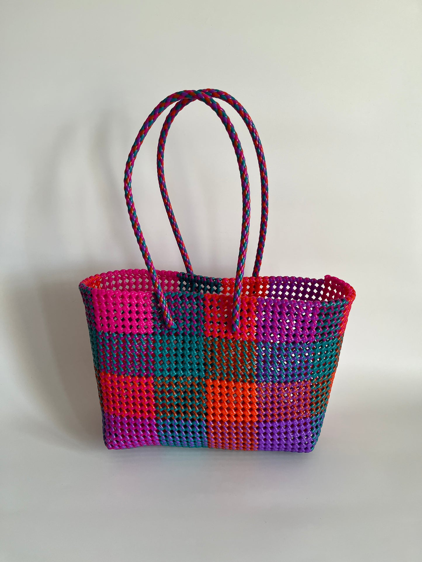 N°483L - SAC CABAS TRESSÉ MAIN - GRAND - multicolors