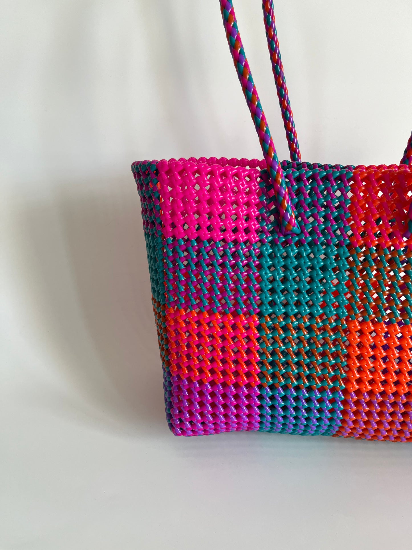 N°483L - SAC CABAS TRESSÉ MAIN - GRAND - multicolors