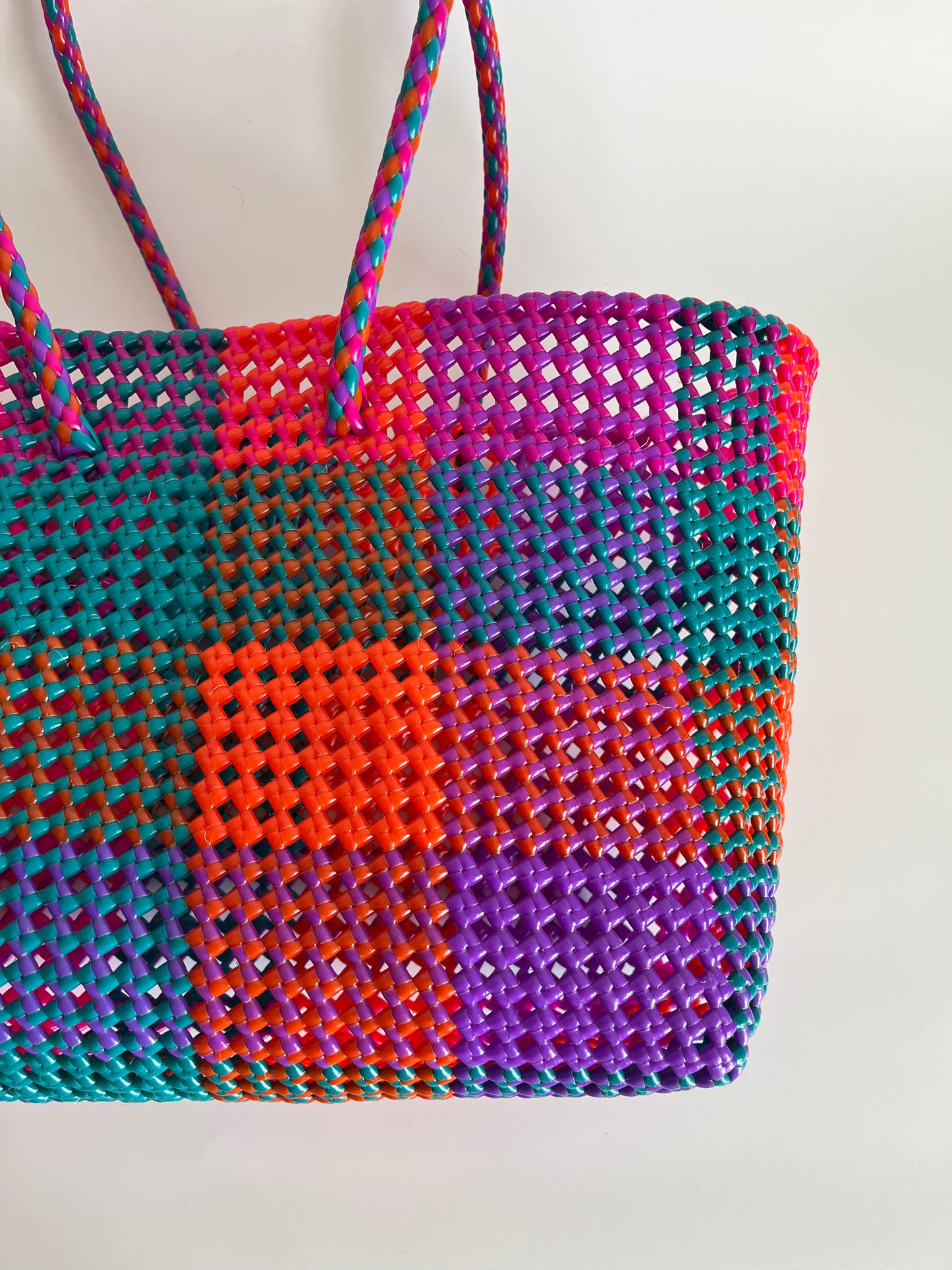 N°483L - SAC CABAS TRESSÉ MAIN - GRAND - multicolors