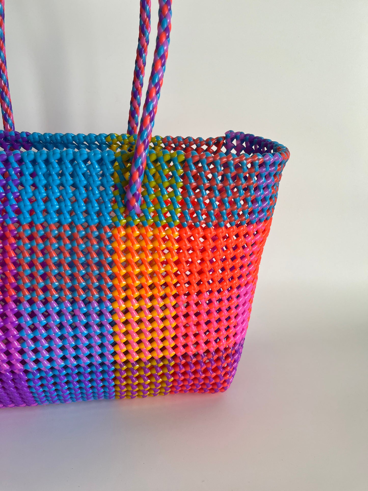 N°482L - SAC CABAS TRESSÉ MAIN - GRAND - multicolors