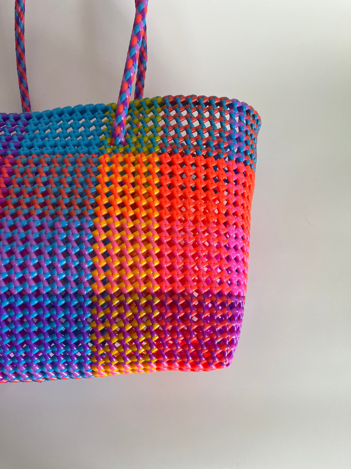 N°482L - SAC CABAS TRESSÉ MAIN - GRAND - multicolors