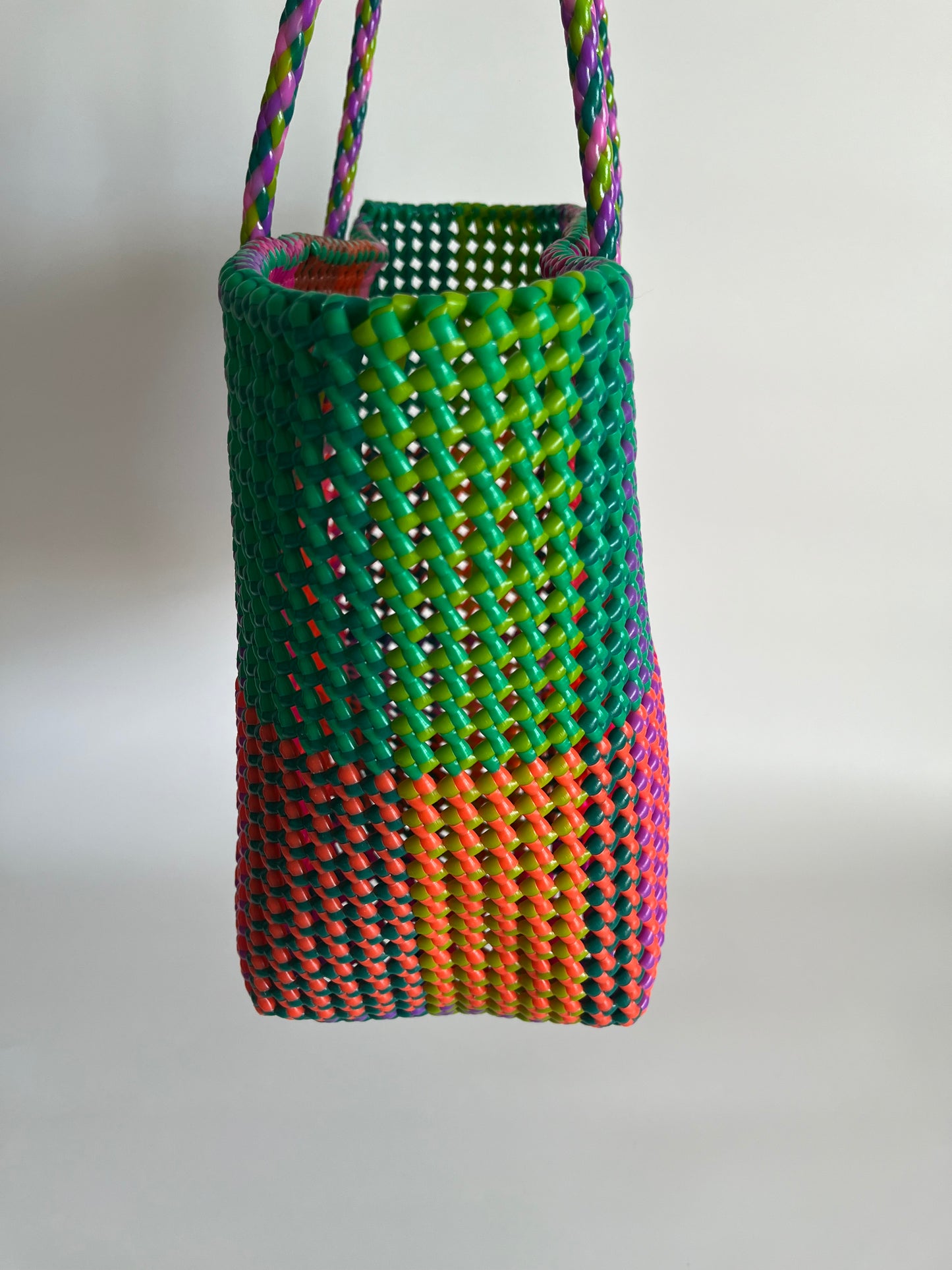 N°480L - SAC CABAS TRESSÉ MAIN - GRAND - multicolors