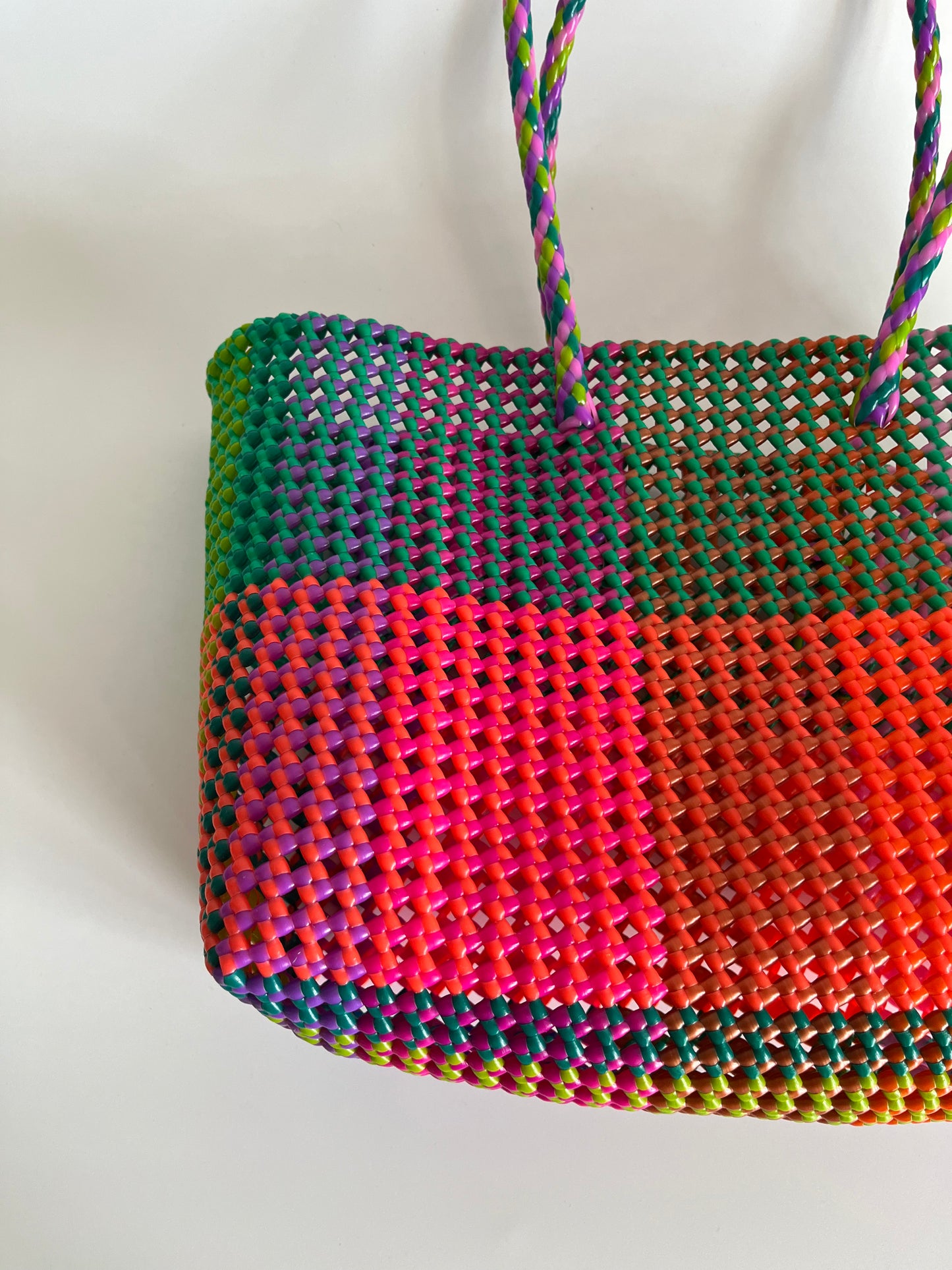 N°480L - SAC CABAS TRESSÉ MAIN - GRAND - multicolors