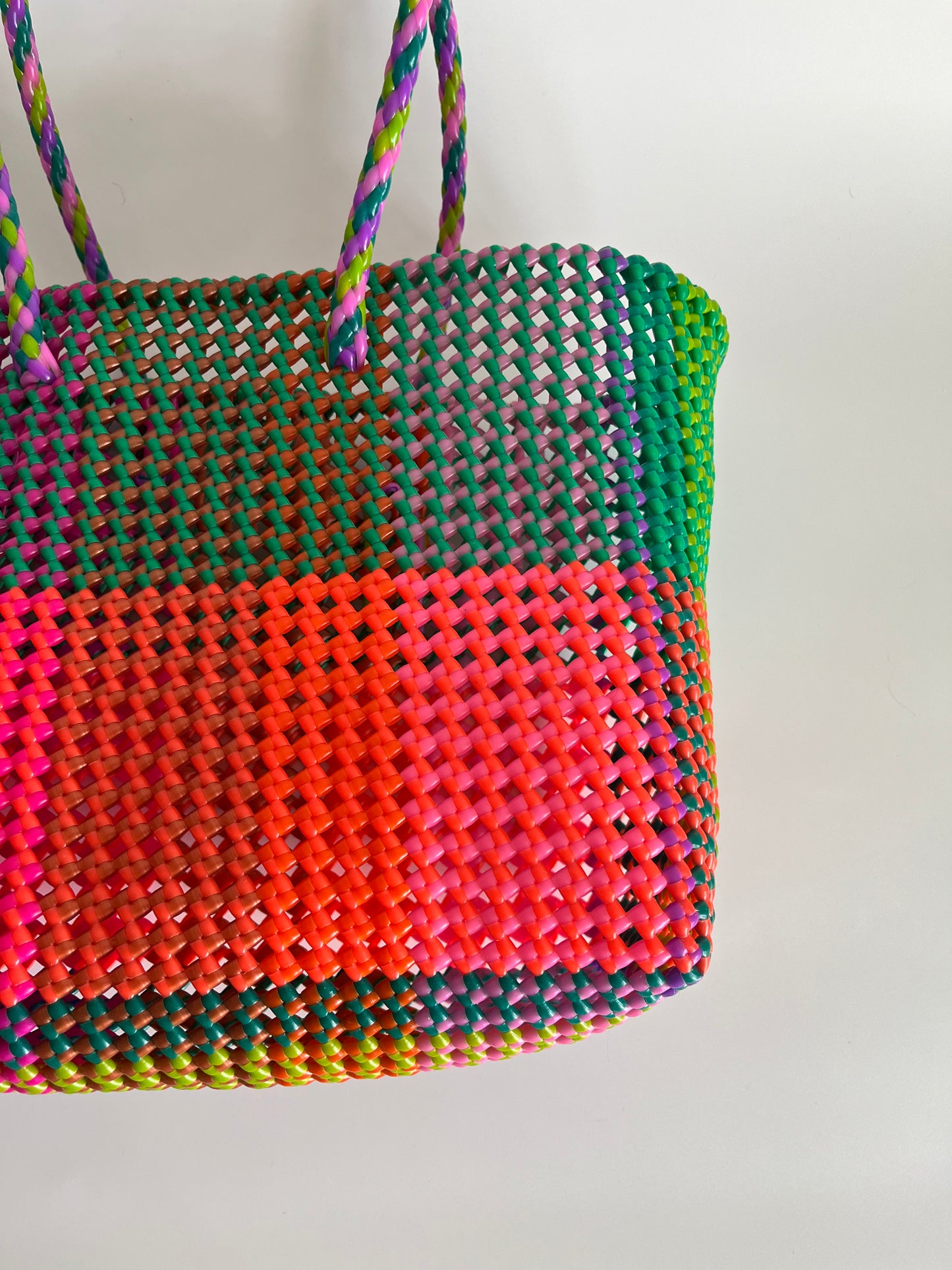 N°480L - SAC CABAS TRESSÉ MAIN - GRAND - multicolors