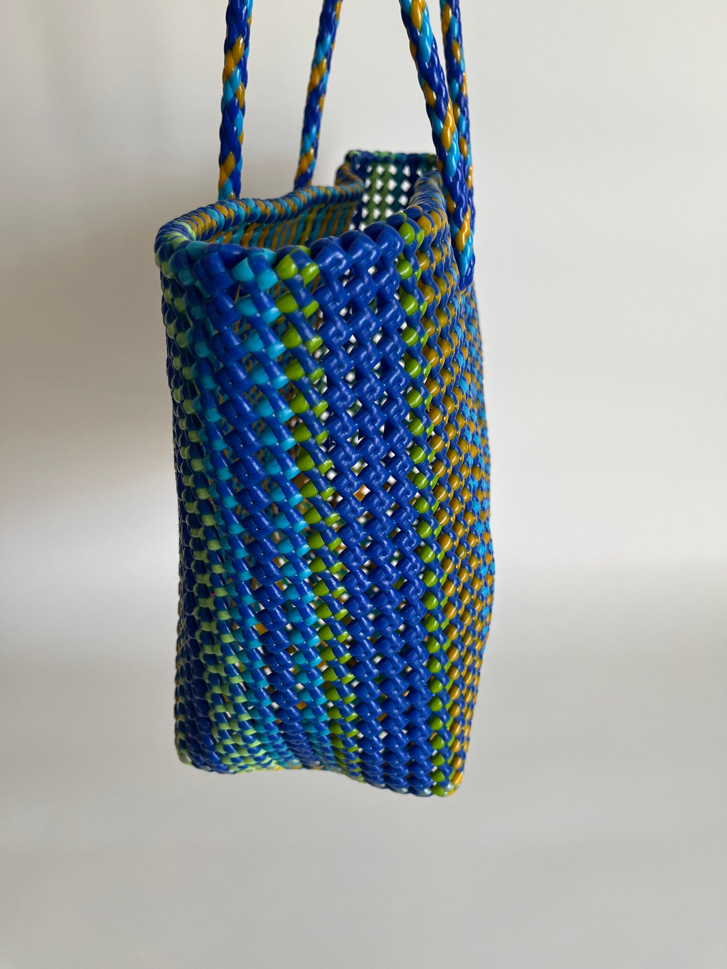 N°478L - SAC CABAS TRESSÉ MAIN - GRAND - multicolors
