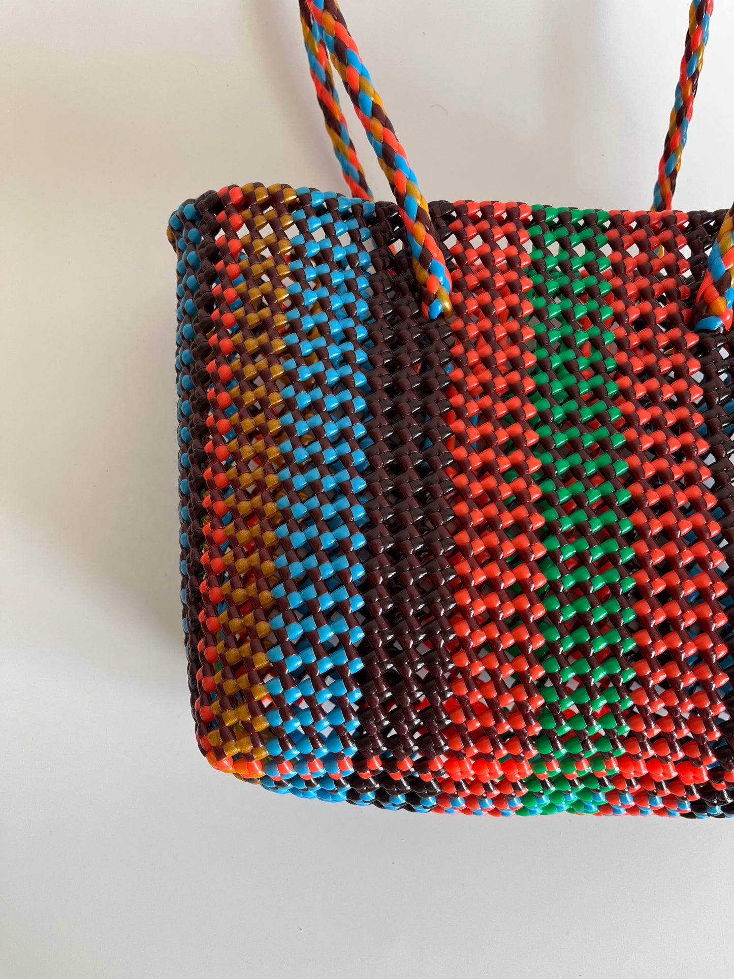 N°474M - SAC CABAS TRESSÉ MAIN - MOYEN - multicolors
