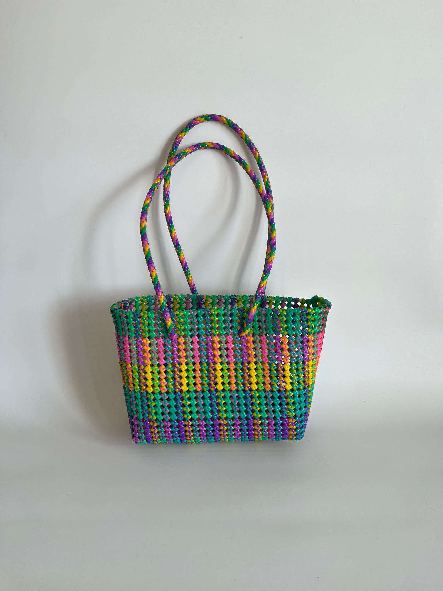 N°471M - SAC CABAS TRESSÉ MAIN - MOYEN - multicolors