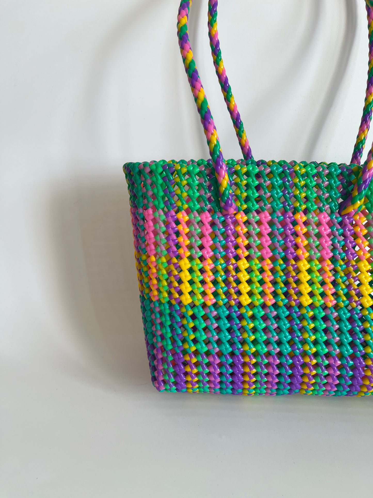 N°471M - SAC CABAS TRESSÉ MAIN - MOYEN - multicolors