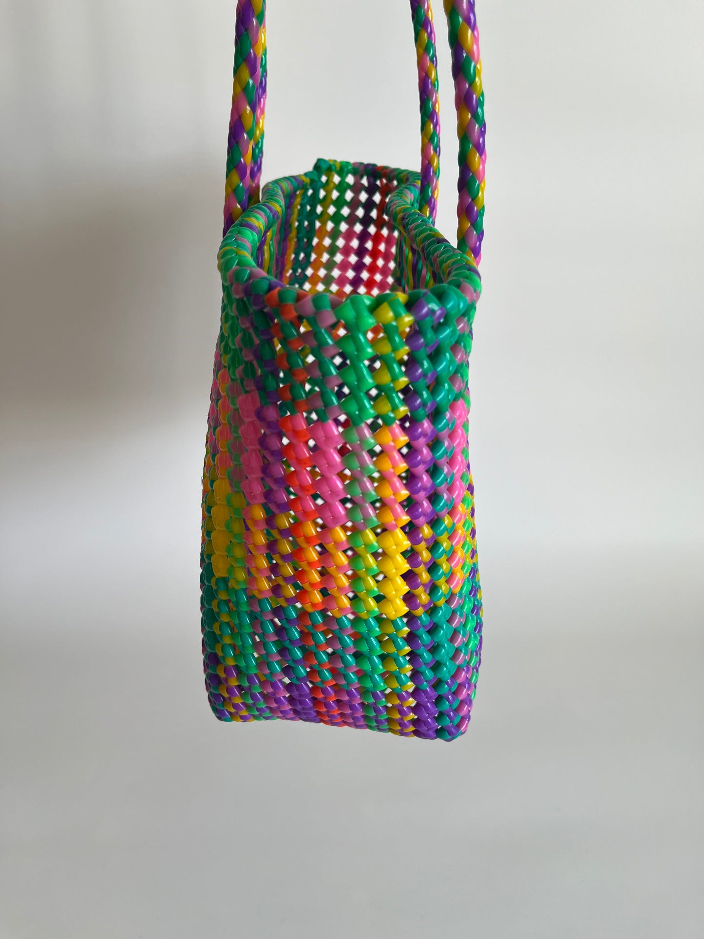 N°471M - SAC CABAS TRESSÉ MAIN - MOYEN - multicolors