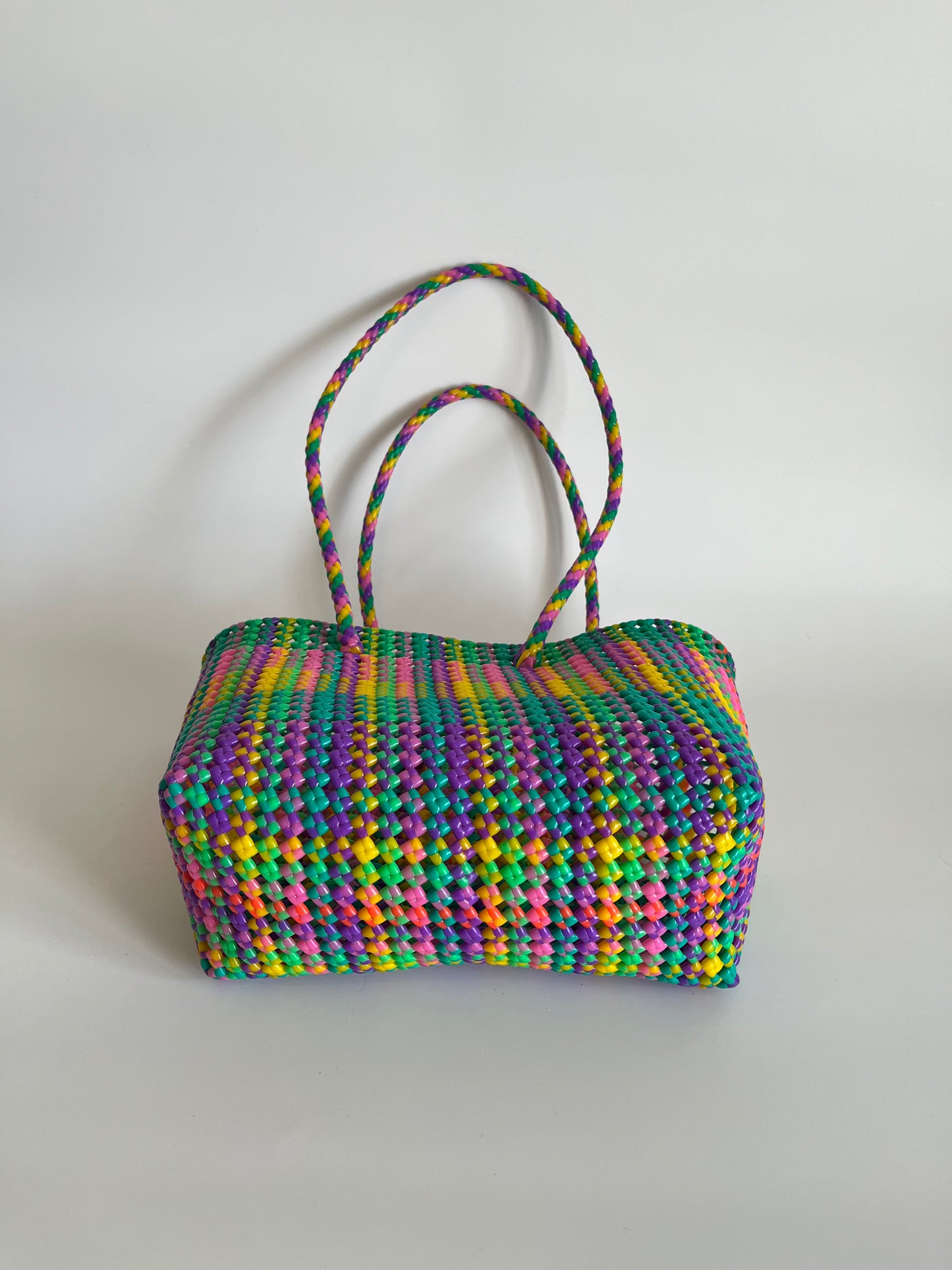 N°471M - SAC CABAS TRESSÉ MAIN - MOYEN - multicolors