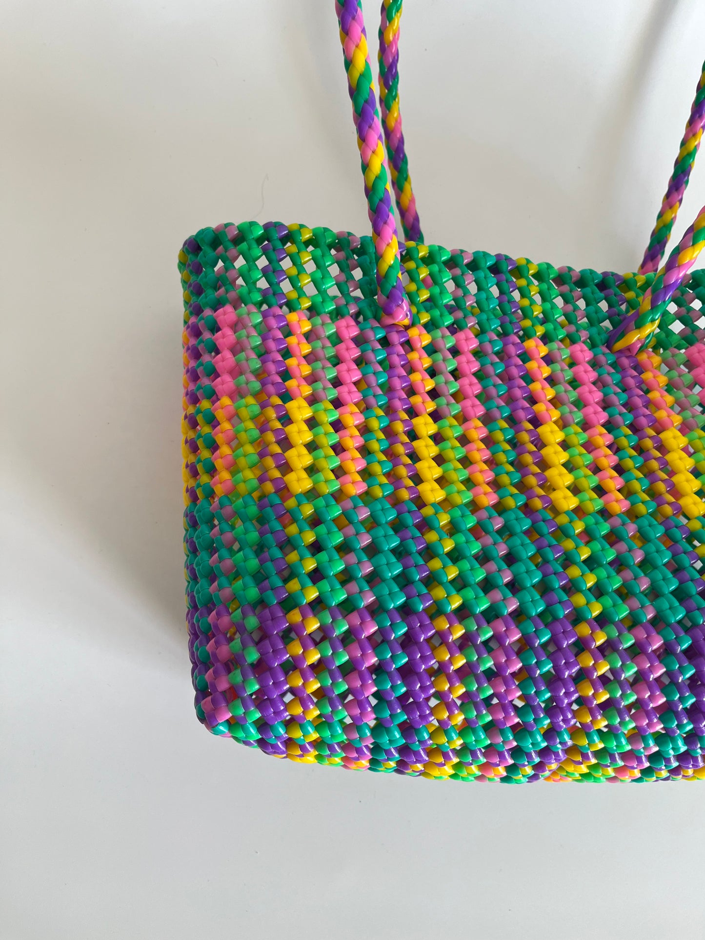 N°471M - SAC CABAS TRESSÉ MAIN - MOYEN - multicolors