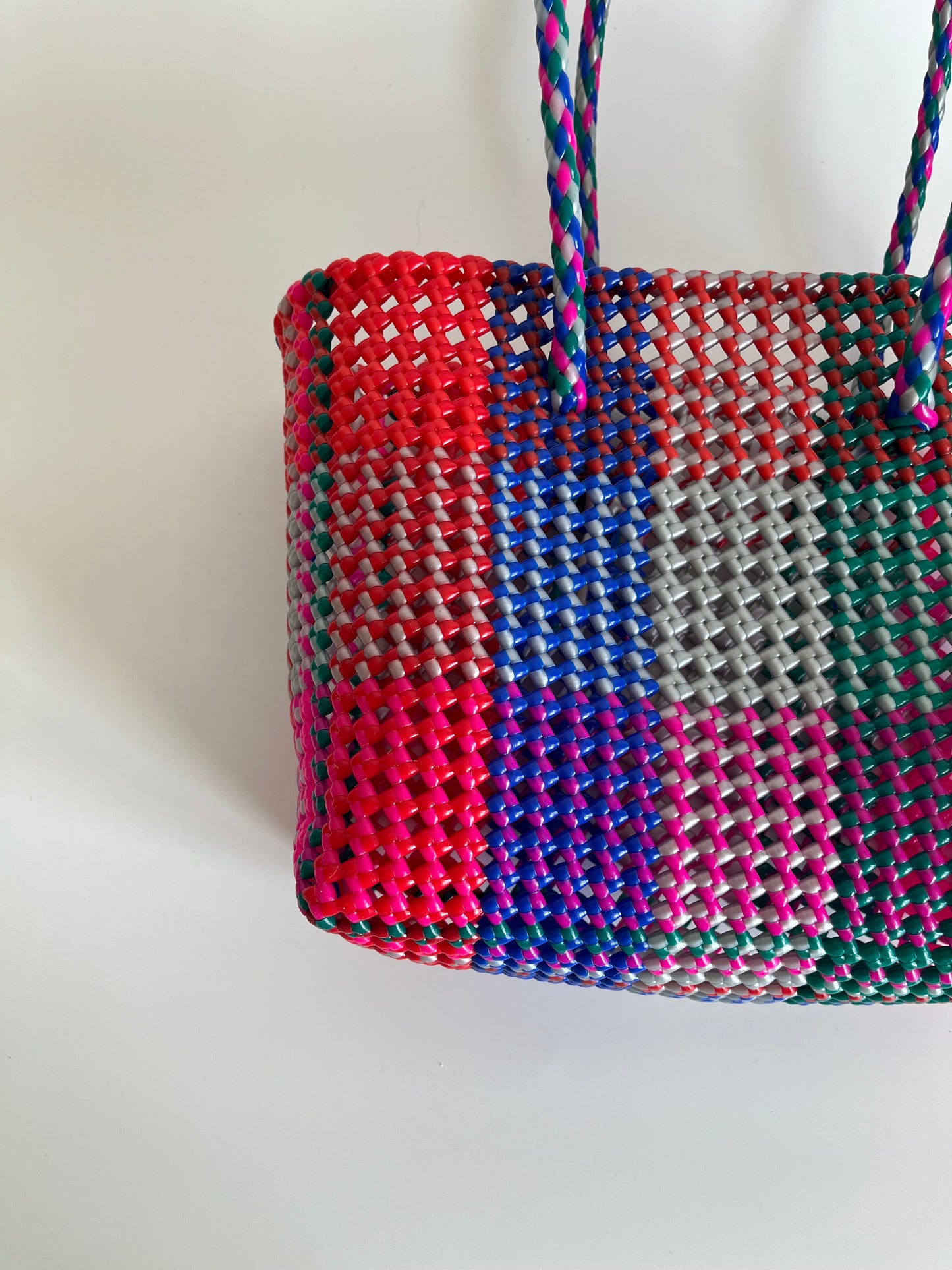 N°470M - SAC CABAS TRESSÉ MAIN - MOYEN - multicolors