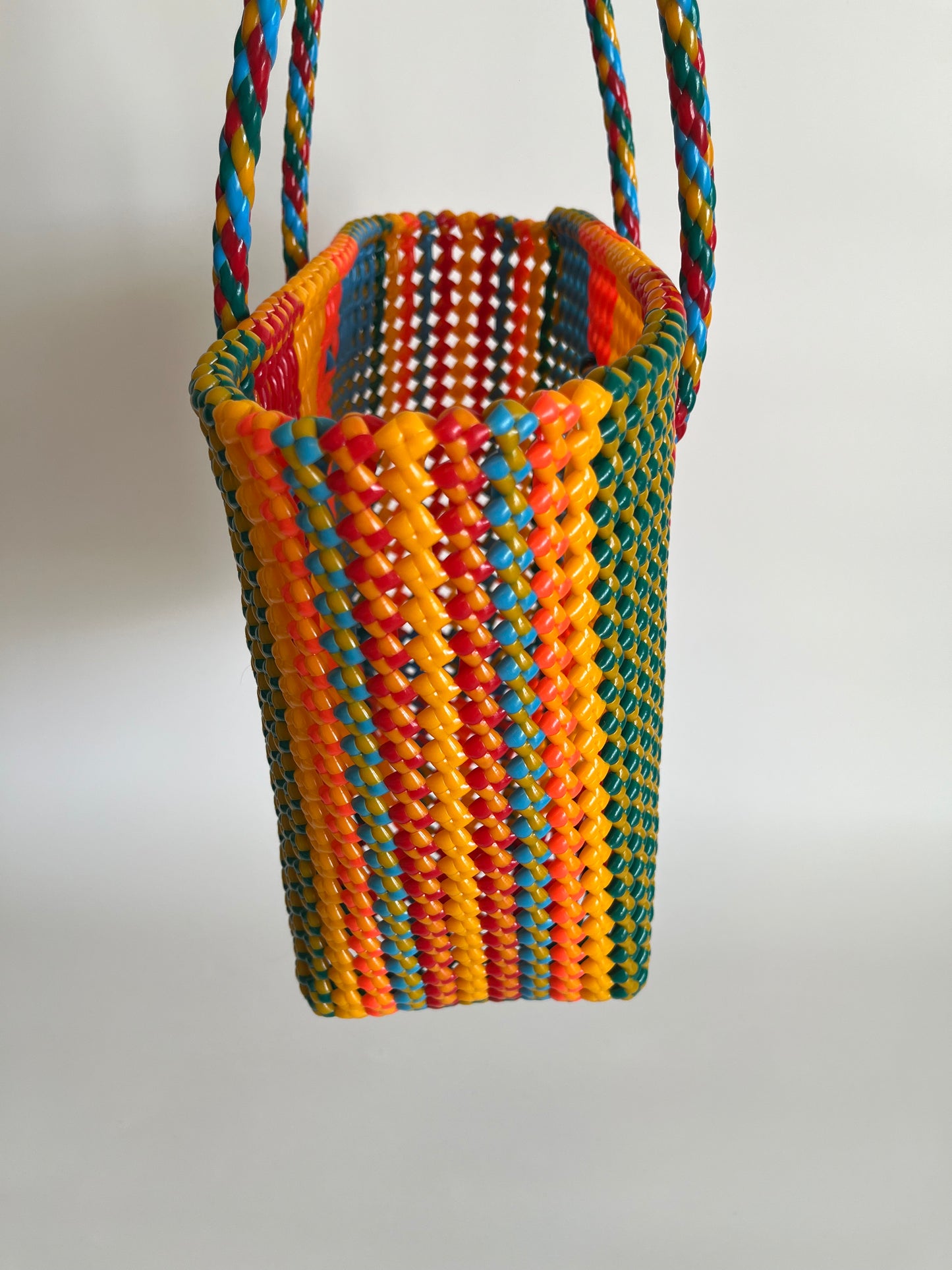 N°469M - SAC CABAS TRESSÉ MAIN - MOYEN - multicolors