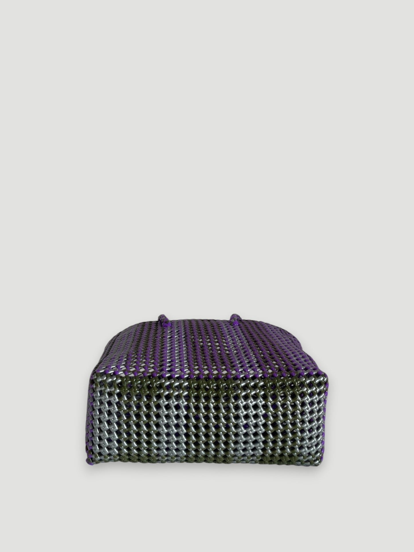 N°256M - SAC PANIER TRESSÉ MAIN - MOYEN - multicolors