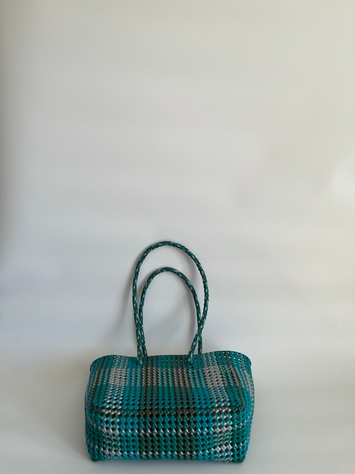 N°501M - SAC CABAS TRESSÉ MAIN - MOYEN - multicolors