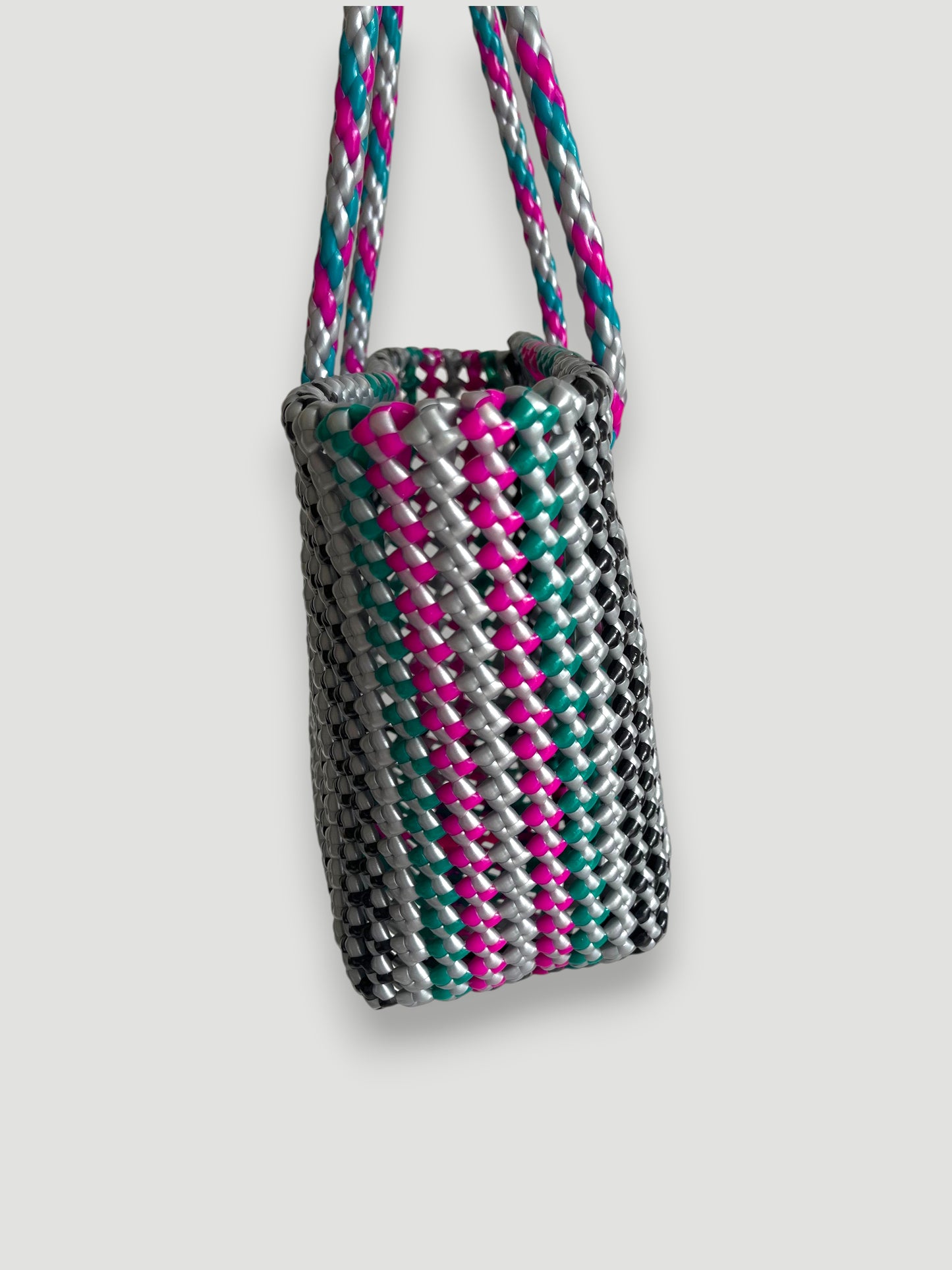 N°508S bis - SAC PANIER TRESSÉ MAIN - PETIT - multicolors