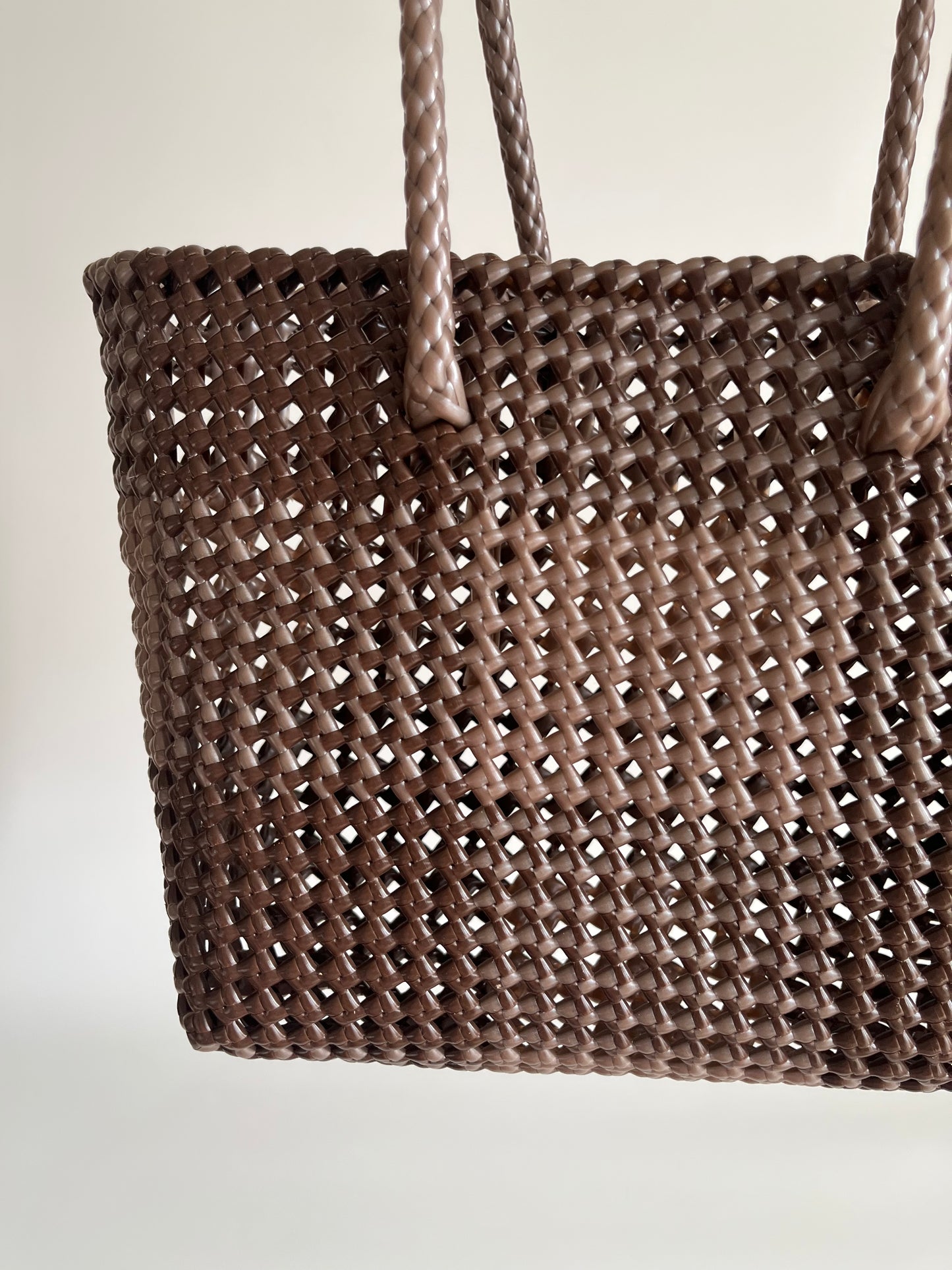 N°514M - SAC CABAS TRESSÉ MAIN - MOYEN - marron & marron métallique