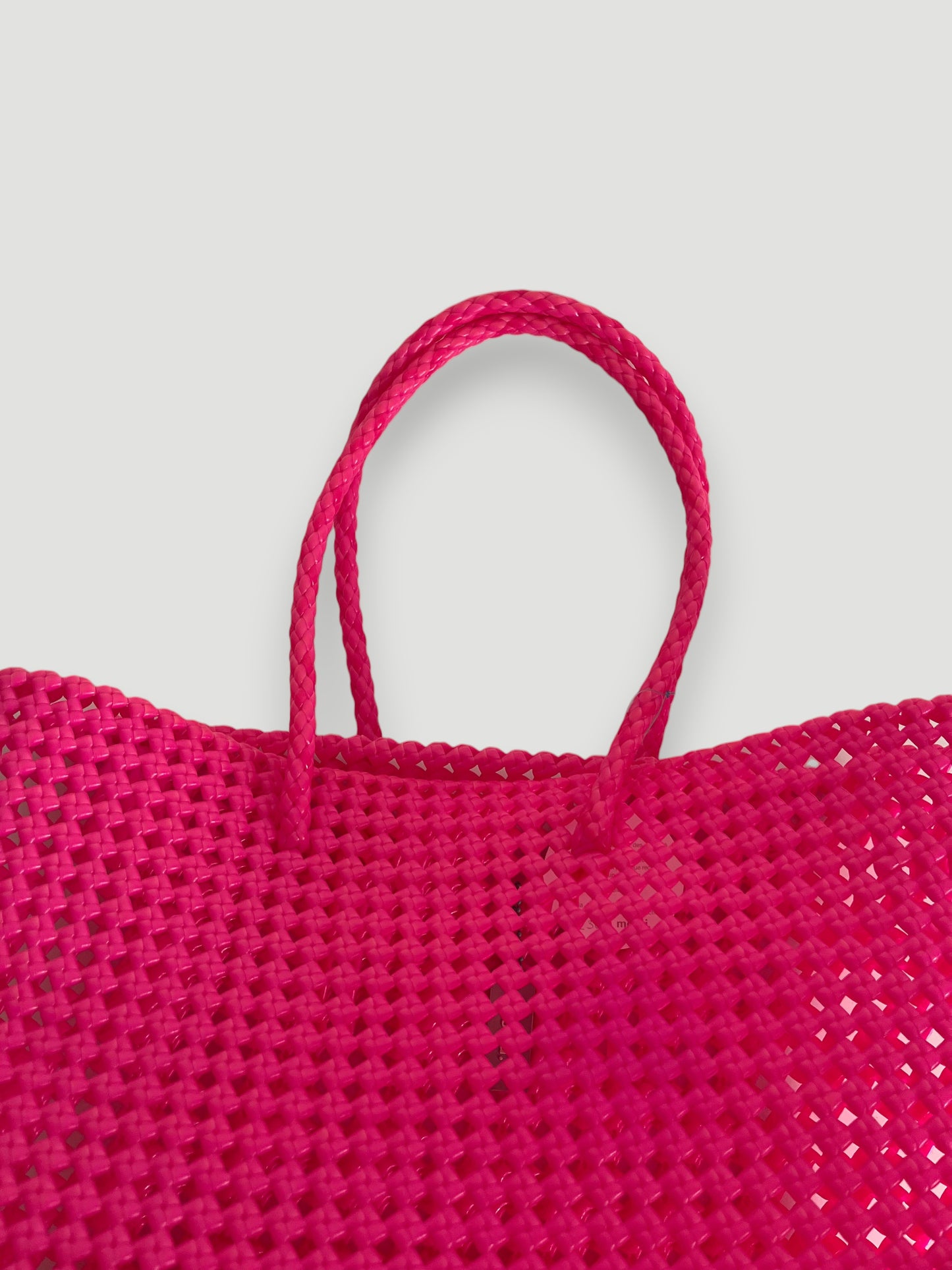 No. 38L bis - Hand-woven basket bag - large - pink