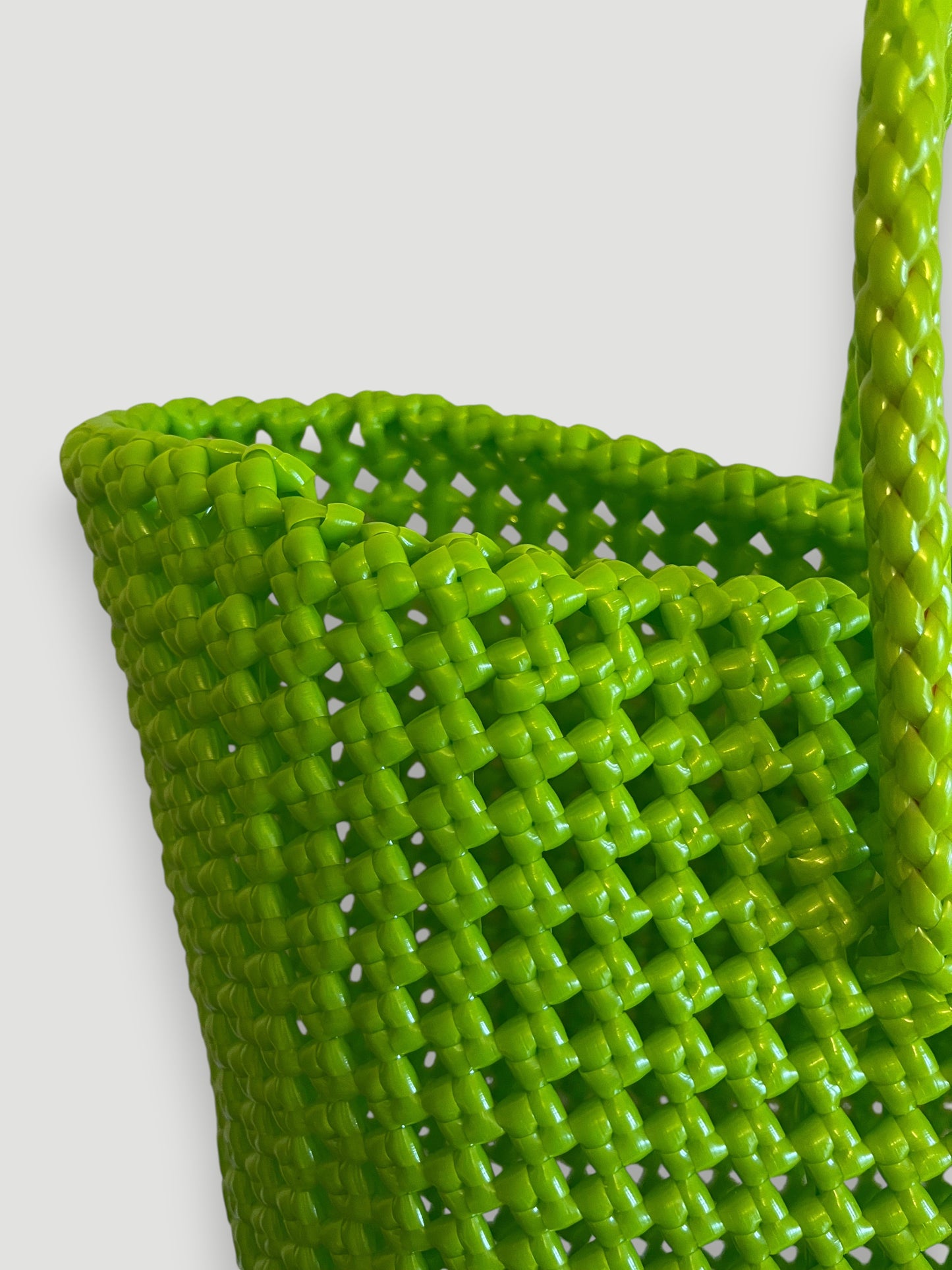 No. 137L - IMPERFECT BASKET BAG - LARGE - light green