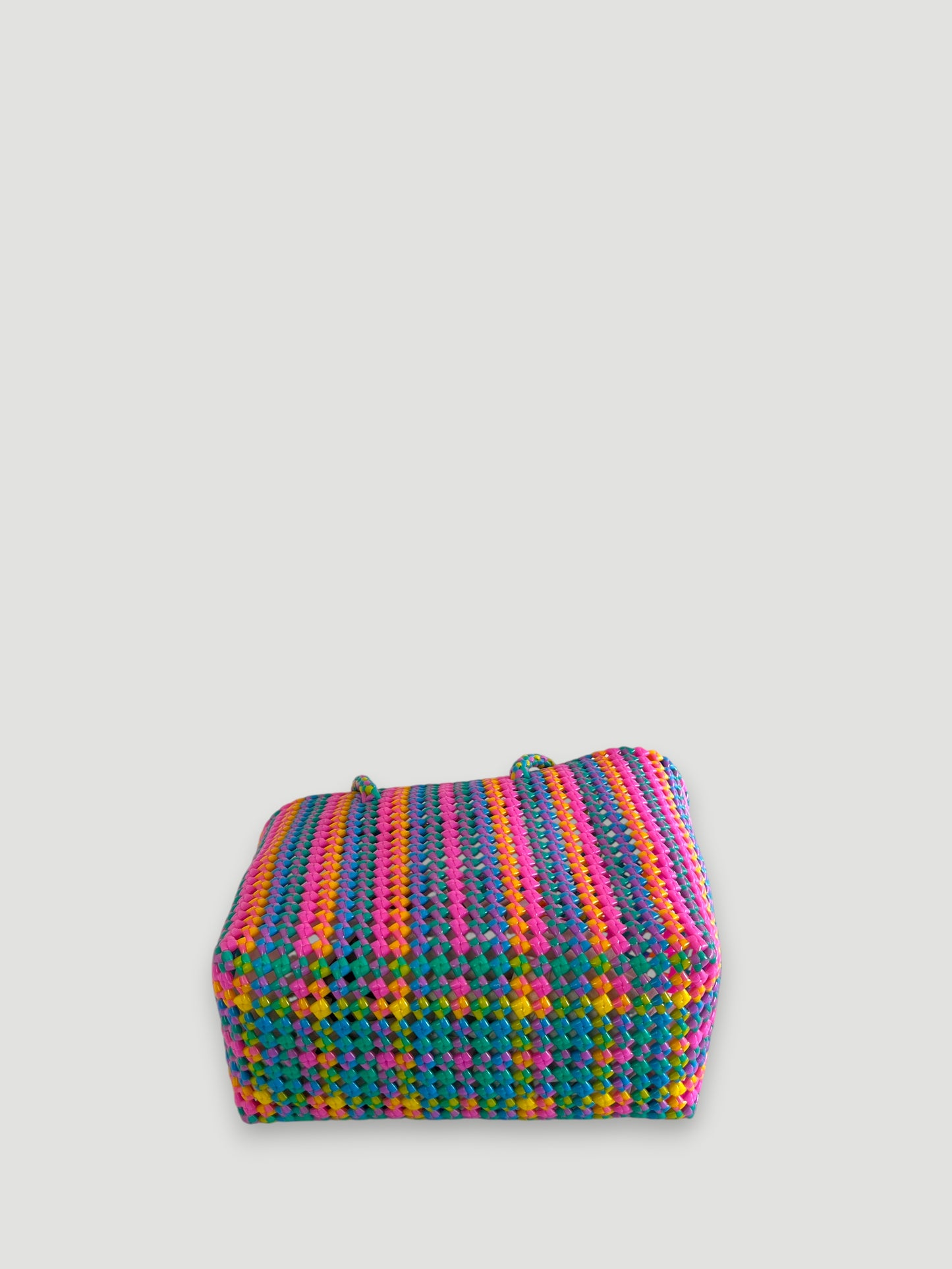 N°281M - SAC PANIER TRESSÉ MAIN - MOYEN - multicolors