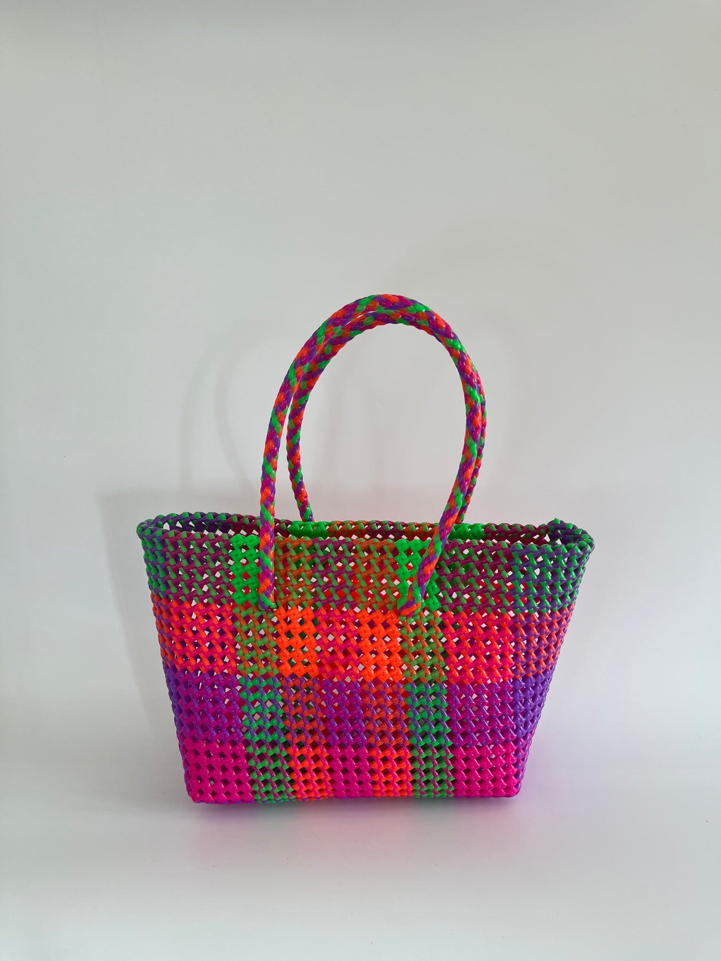 N°325M - SAC CABAS TRESSÉ MAIN - MOYEN - multicolors