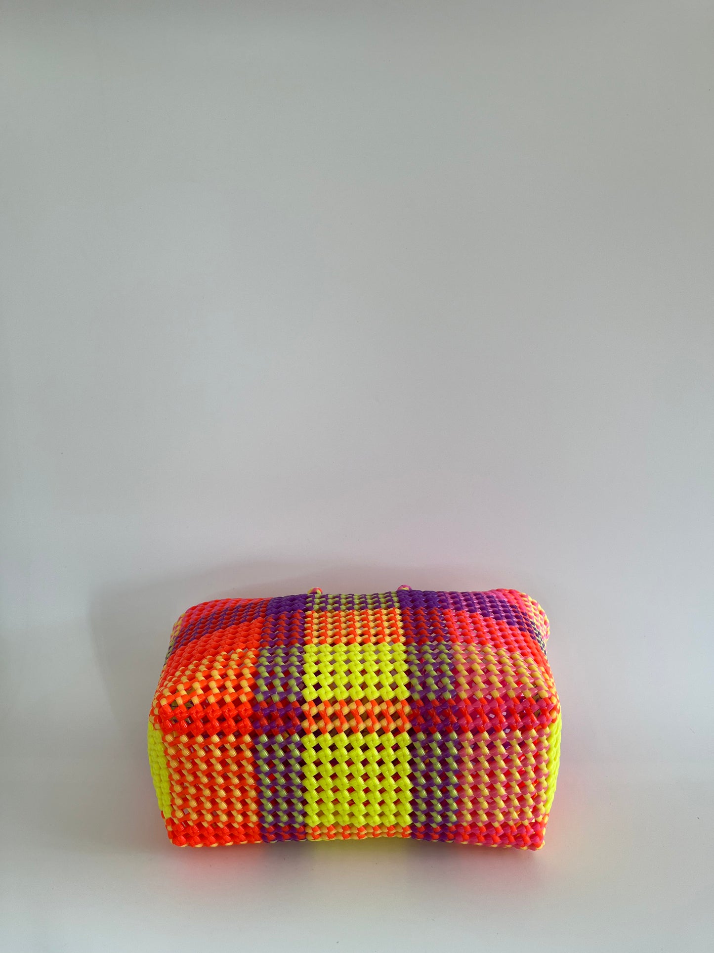 N°327M - SAC CABAS TRESSÉ MAIN - MOYEN - multicolors