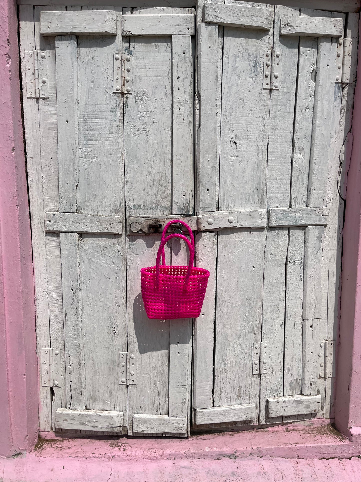 N°98XS - SAC CABAS TRESSÉ MAIN - MINI - rose foncé & rose fluo