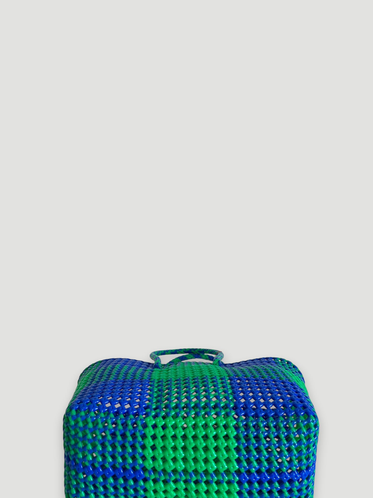 No. 333M - Hand-braided basket bag - medium - green & dark blue