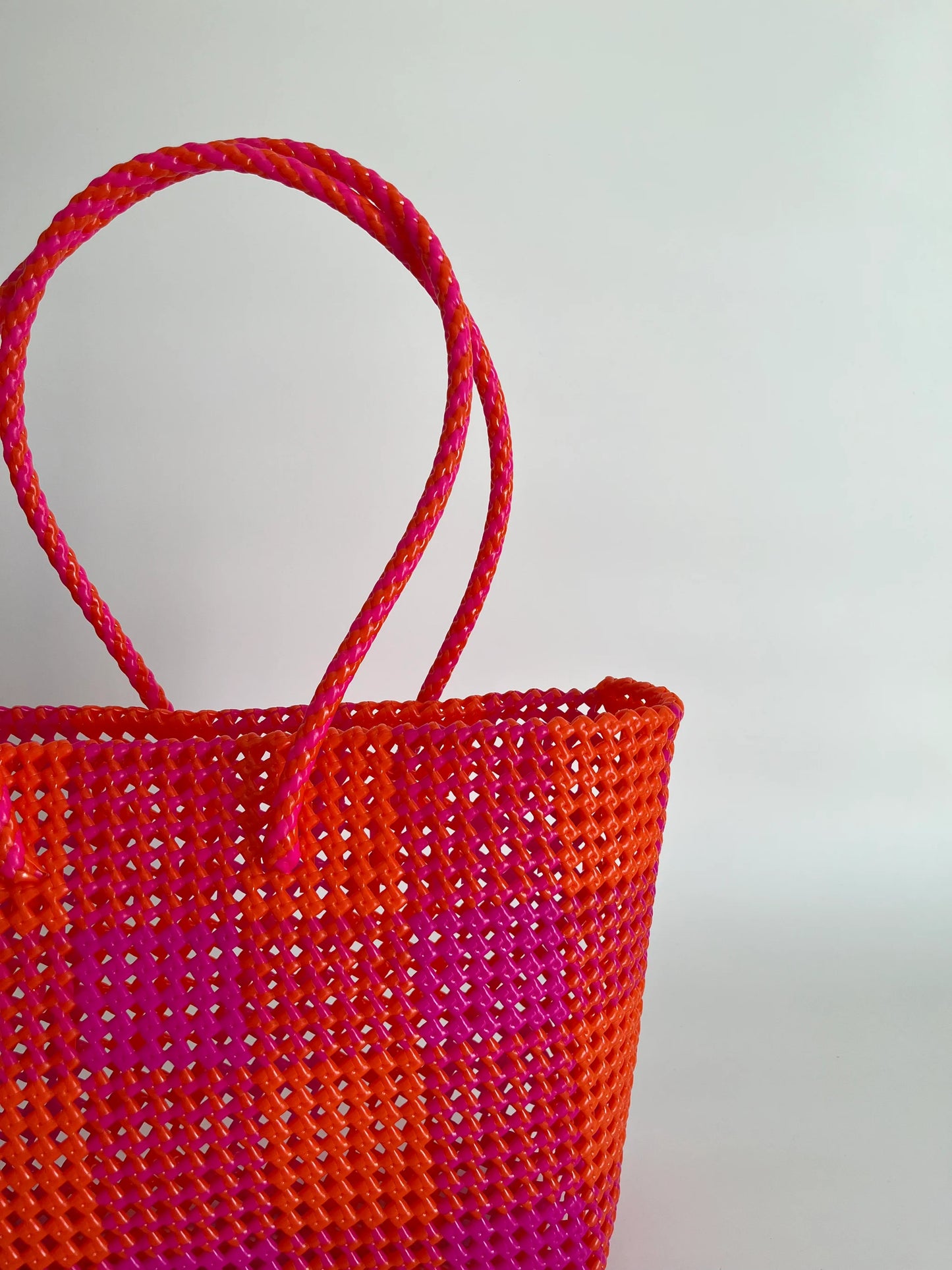 N°113L - SAC CABAS TRESSÉ MAIN - GRAND - rose fluo & orange
