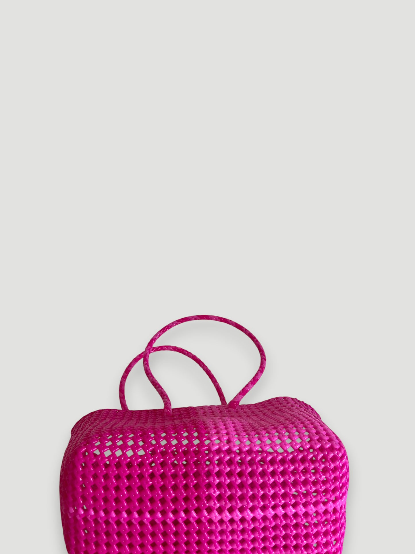 No. 26M bis - HAND-BRAIDSTRED BASKET BAG - MEDIUM - neon pink & light pink