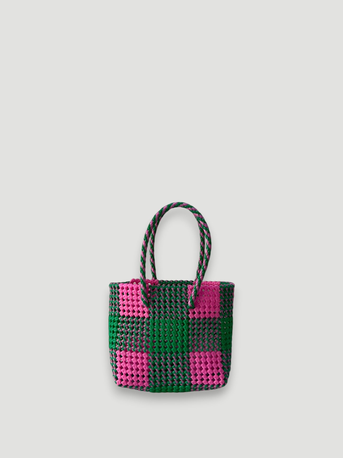 No. 19S - Hand-braided basket bag - small - light pink & green
