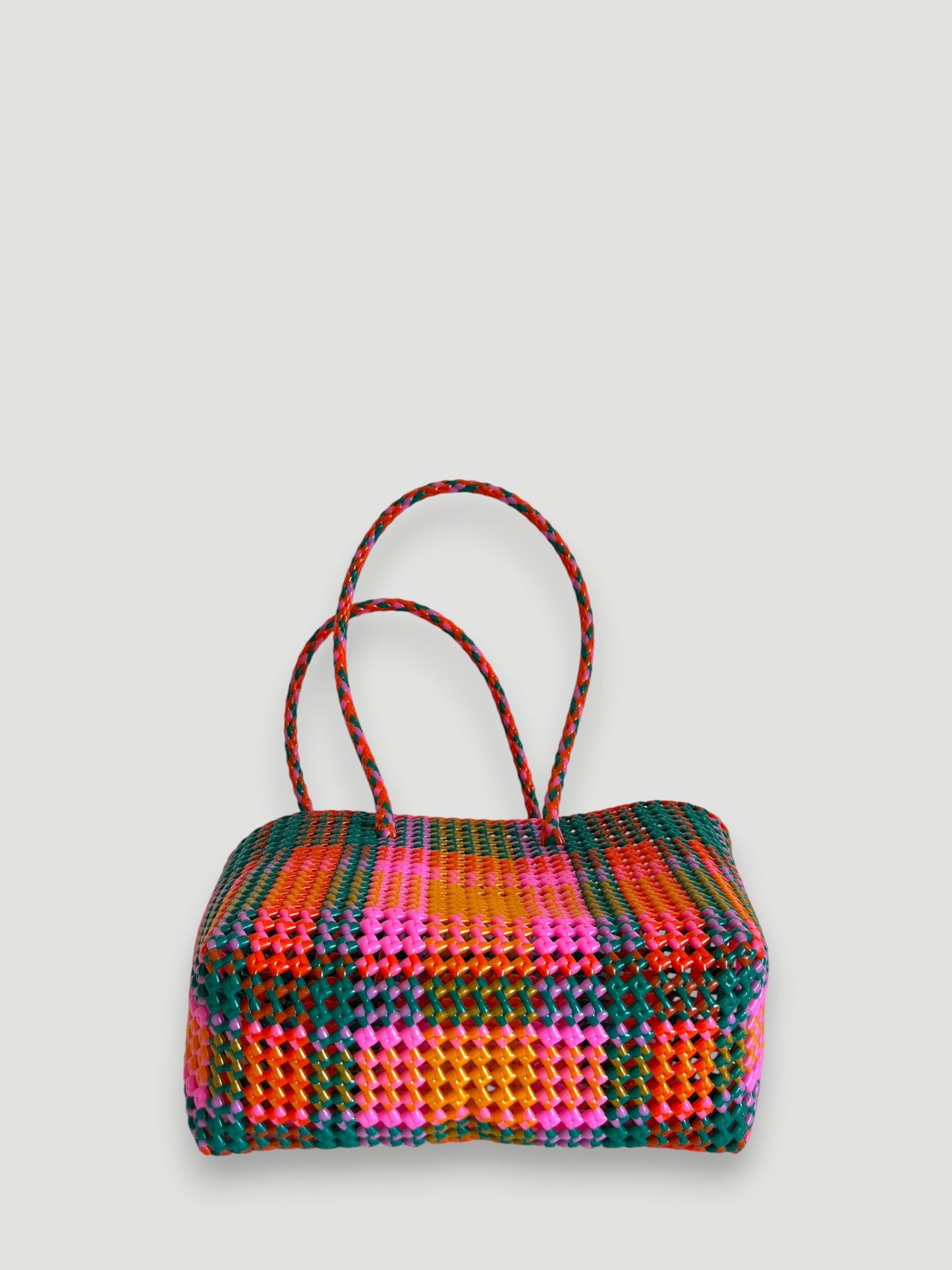 N°392M - SAC PANIER TRESSÉ MAIN - MOYEN - multicolors