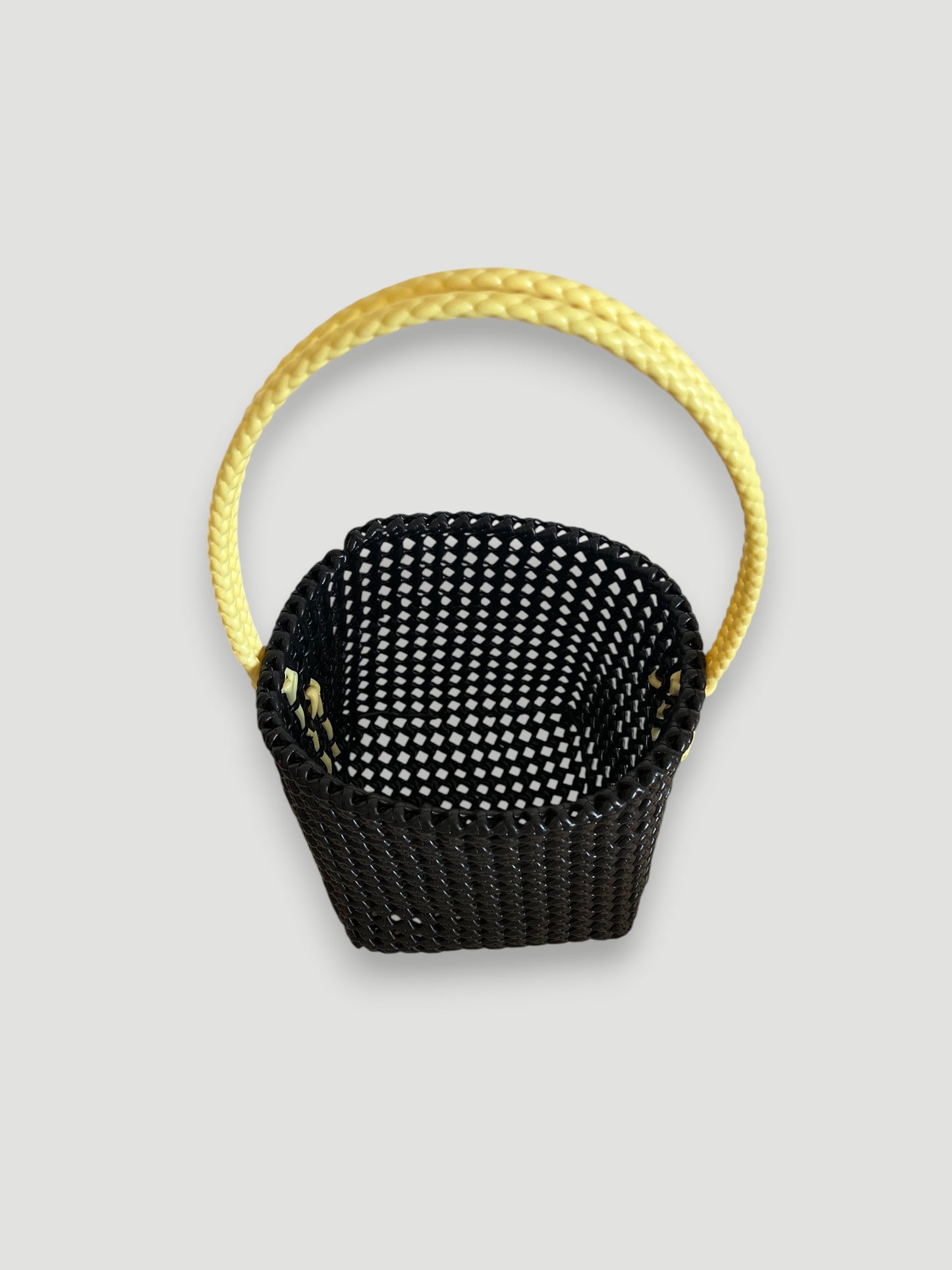 N°35SE - SAC PANIER TRESSÉ MAIN - SEAU - noir & crème