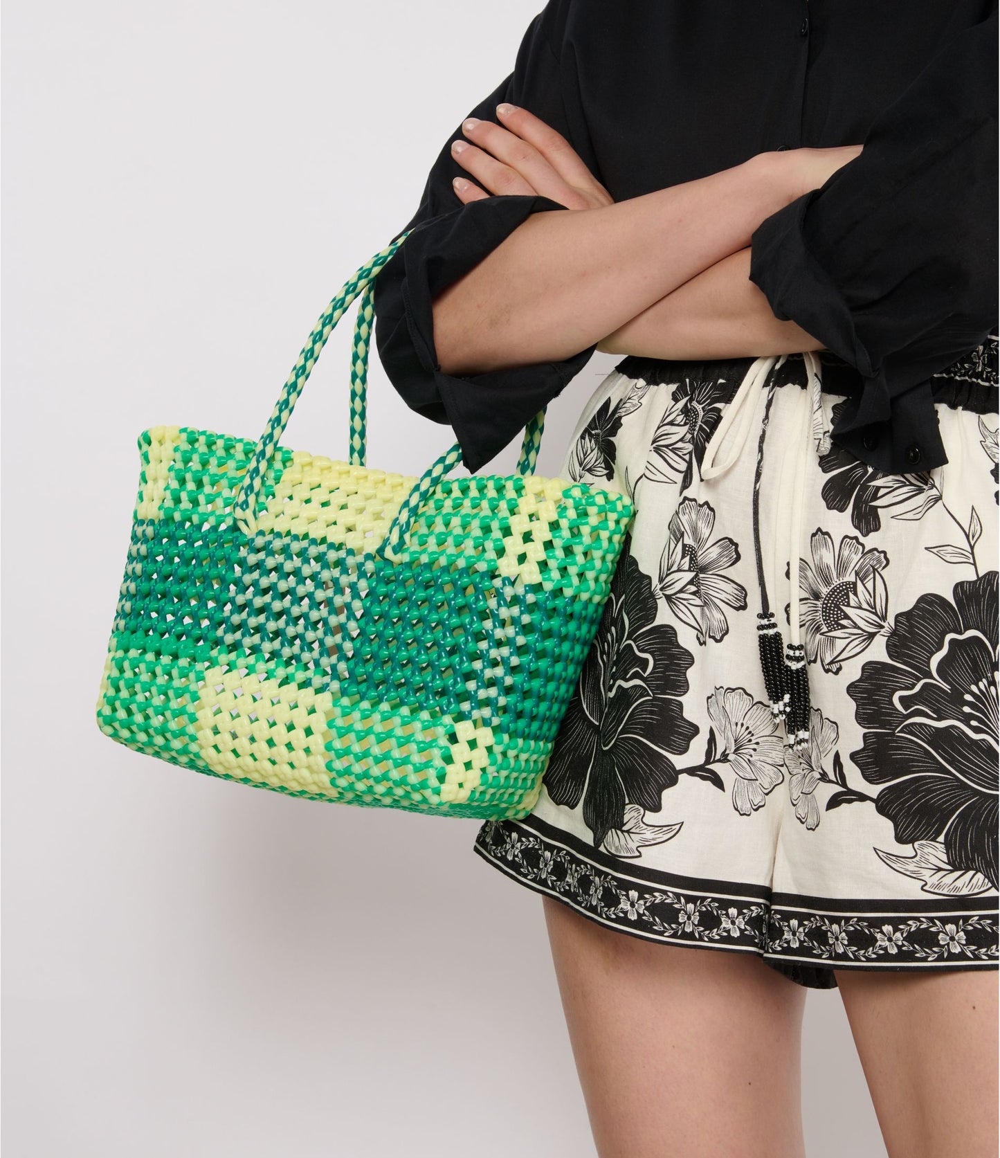 N°246S - SAC CABAS TRESSÉ MAIN - PETIT - multicolors