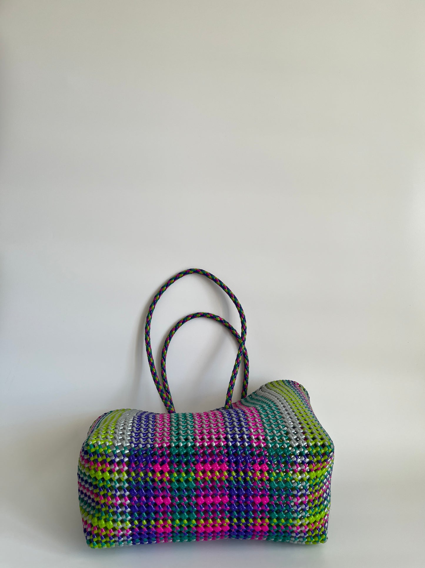 N°416L - SAC CABAS TRESSÉ MAIN - GRAND - multicolors