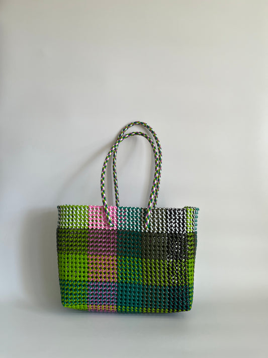 N°420L - SAC CABAS TRESSÉ MAIN - GRAND - multicolors