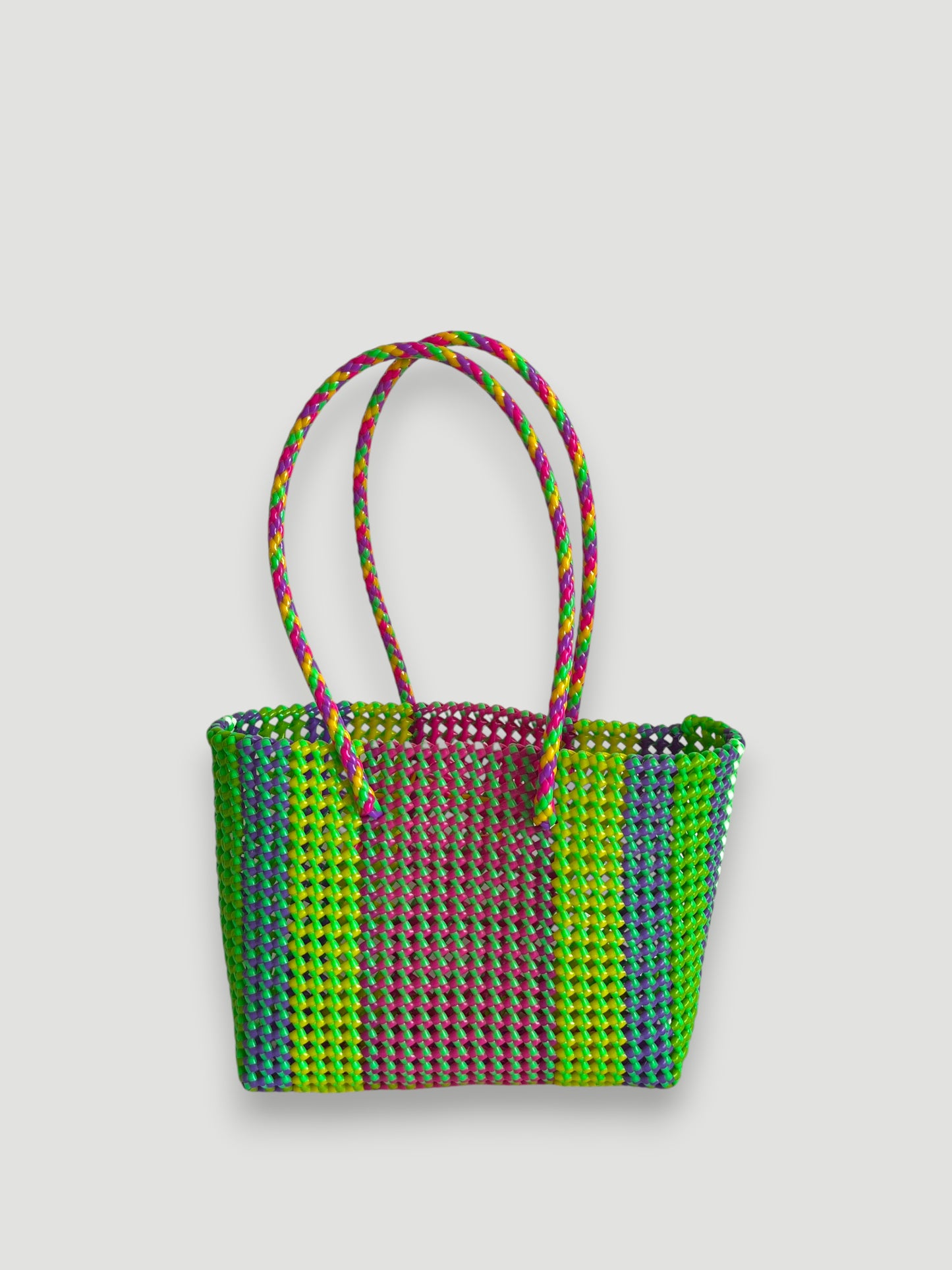 N°442M - SAC PANIER TRESSÉ MAIN - MOYEN - multicolors