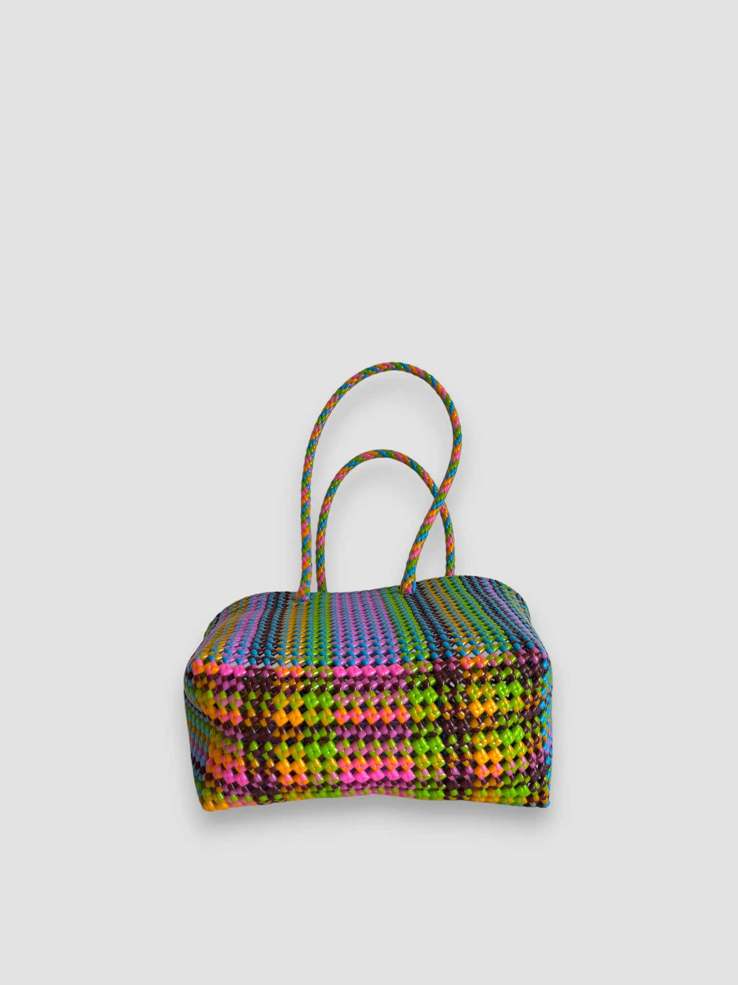 N°445M - SAC PANIER TRESSÉ MAIN - MOYEN - multicolors