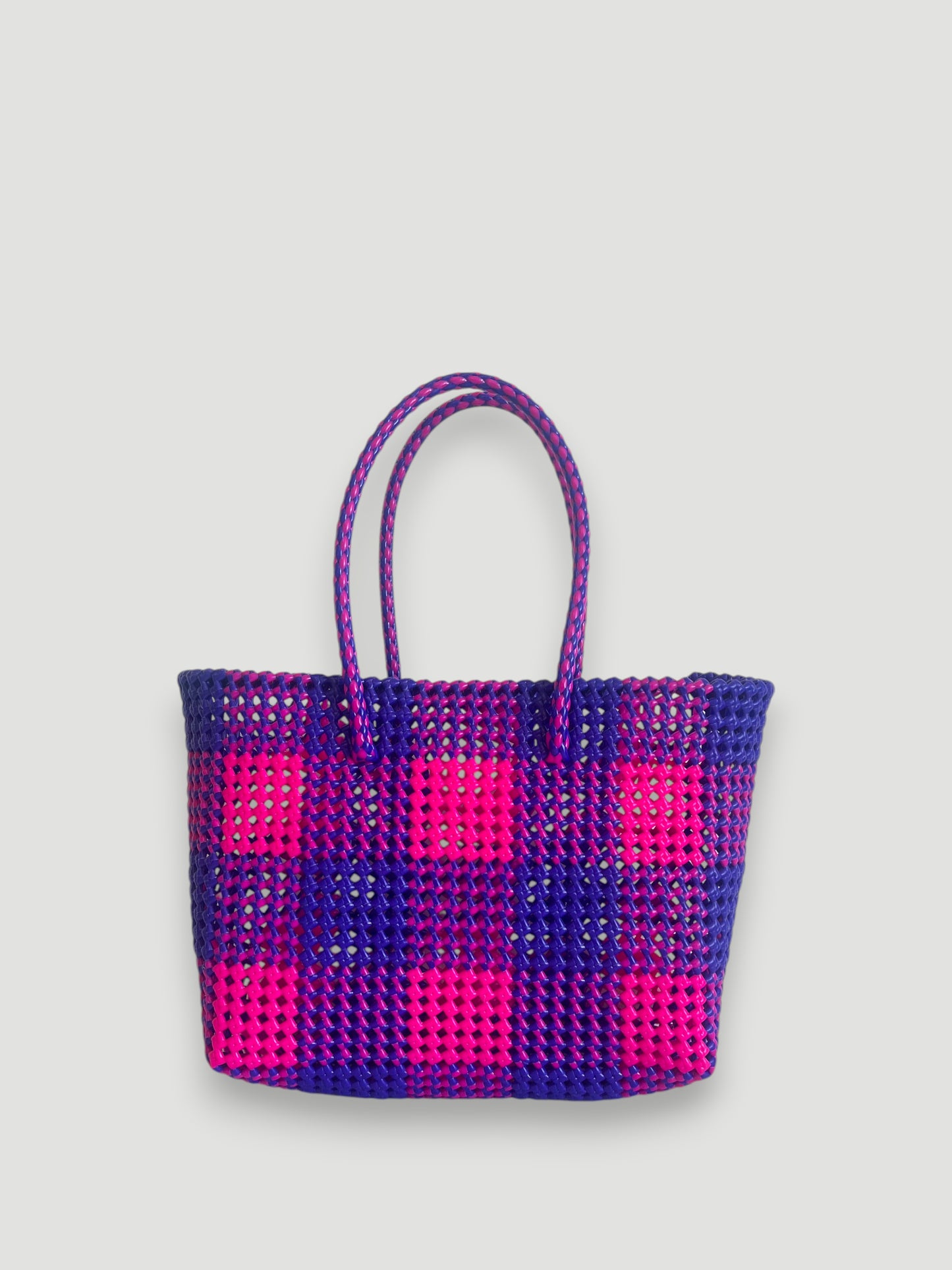 N°15L - SAC PANIER TRESSÉ MAIN - GRAND - rose fluo & bleu foncé