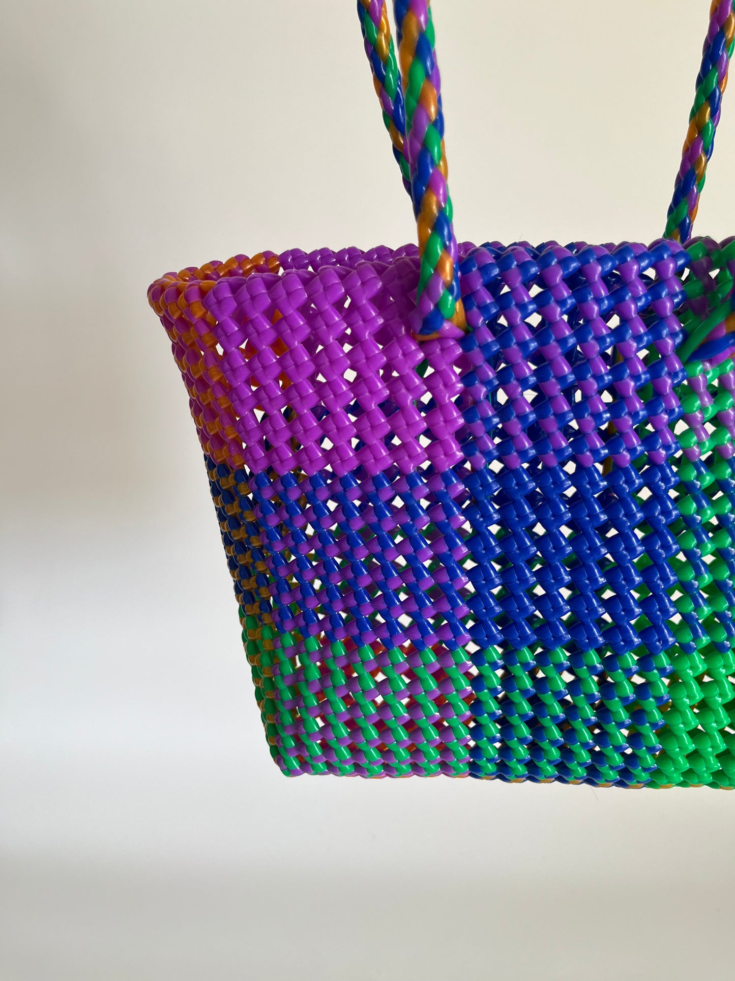 N°489S - SAC CABAS TRESSÉ MAIN - PETIT - multicolors