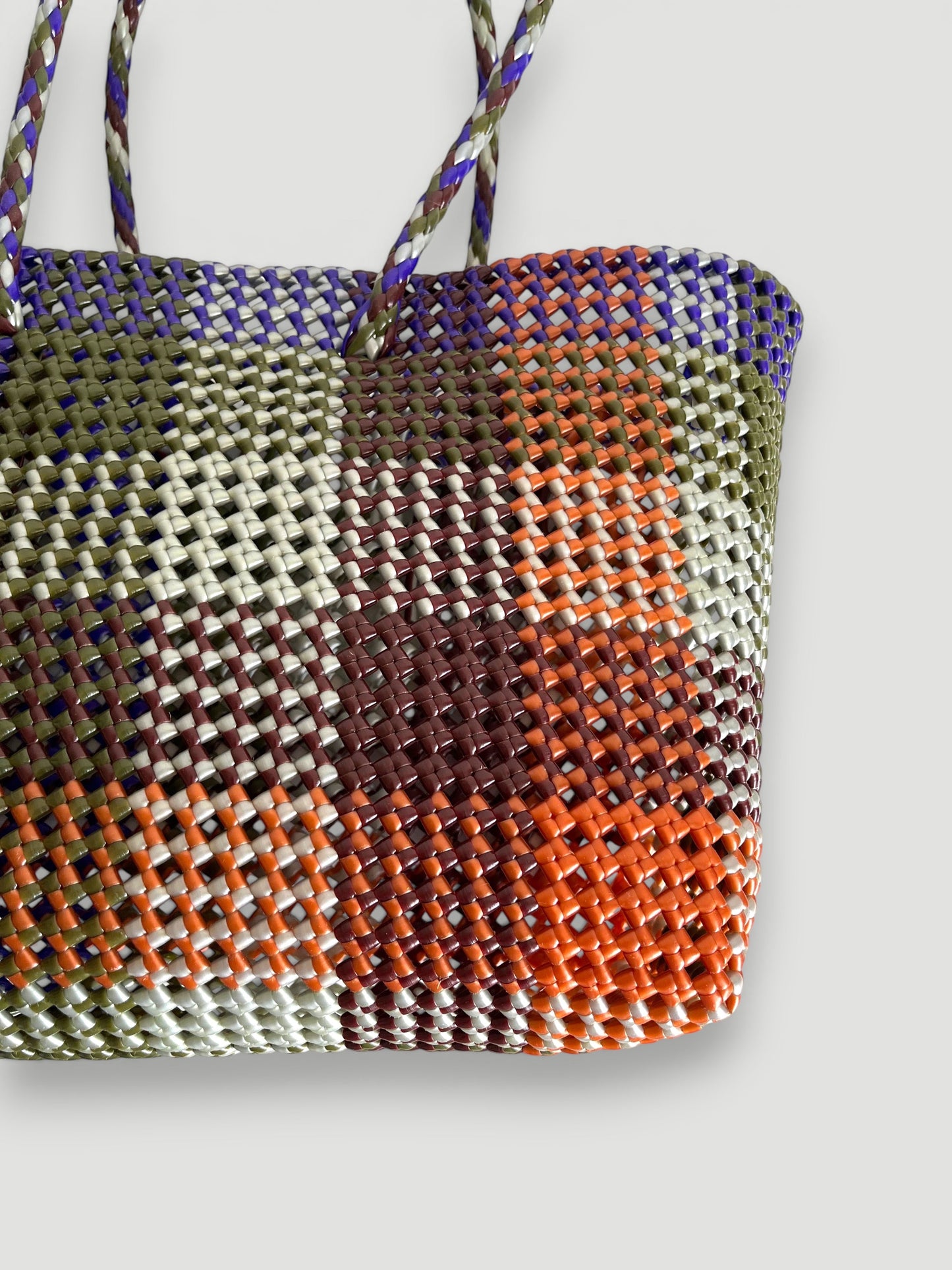 N°486L - SAC PANIER TRESSÉ MAIN - GRAND - multicolors